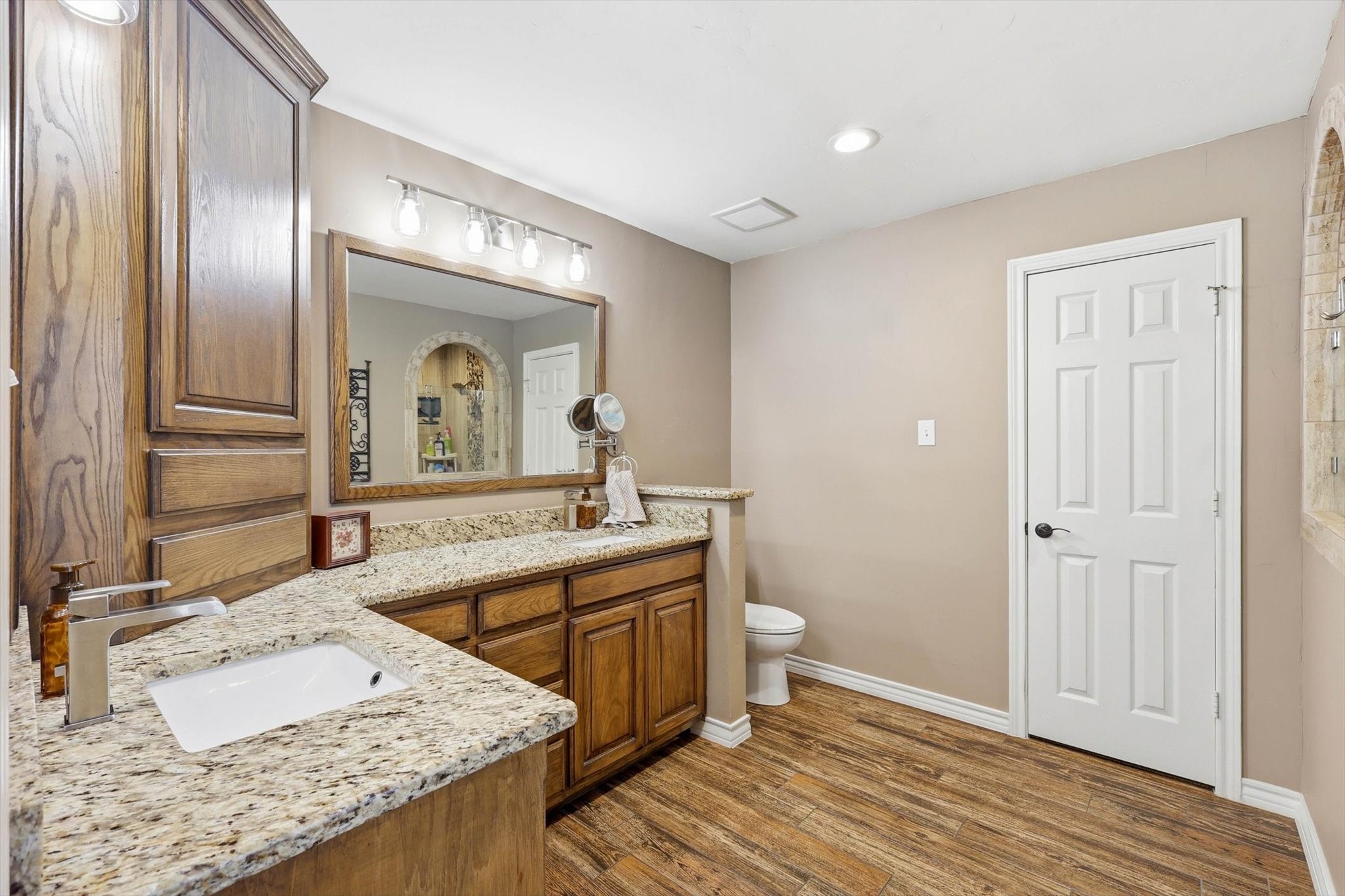 312 Lakeside Oaks Circle Lakeside TX 76135