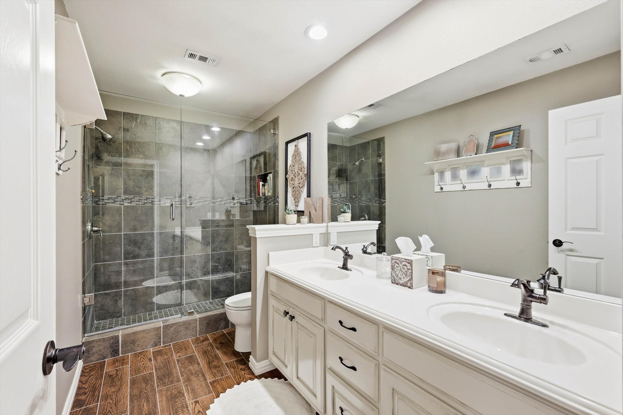 312 Lakeside Oaks Circle Lakeside TX 76135