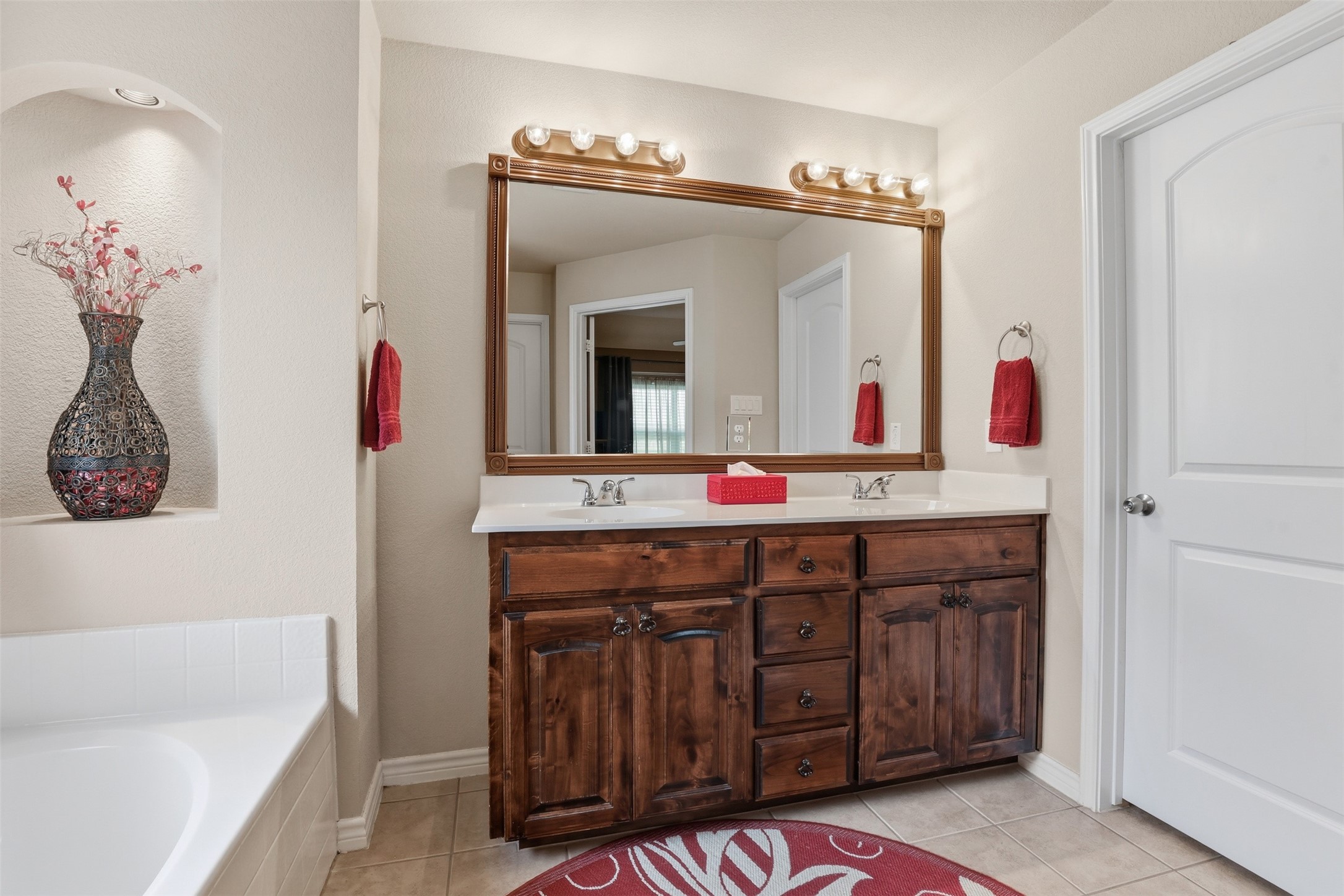 436 Millbrook Lane Fort Worth TX 76036