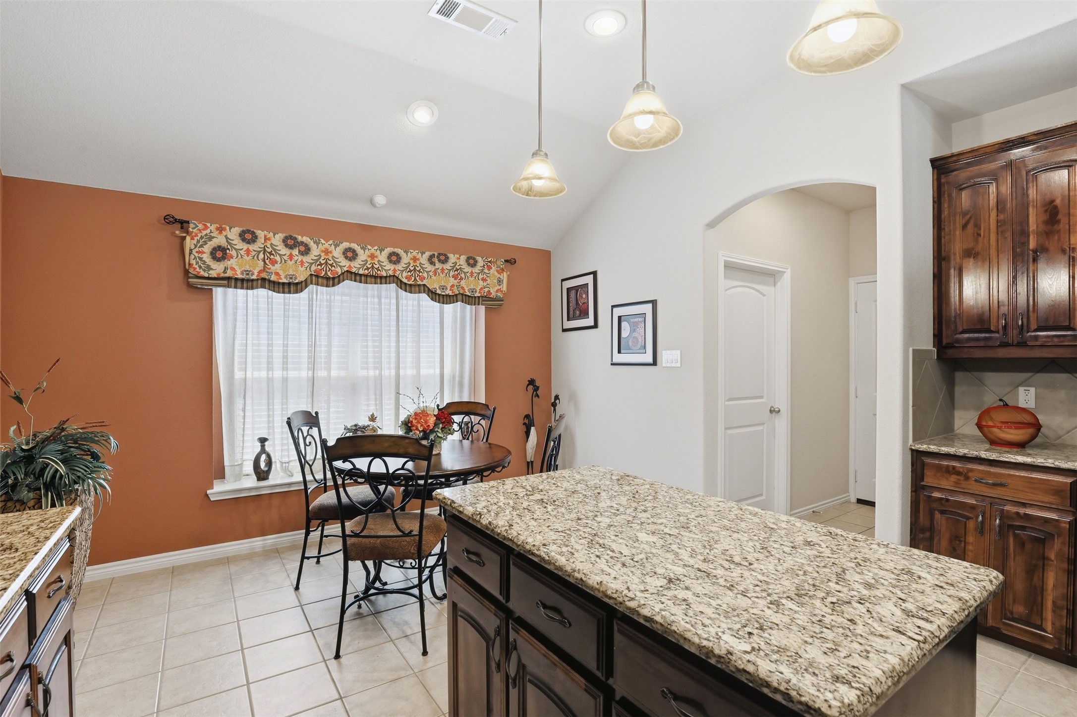 436 Millbrook Lane Fort Worth TX 76036
