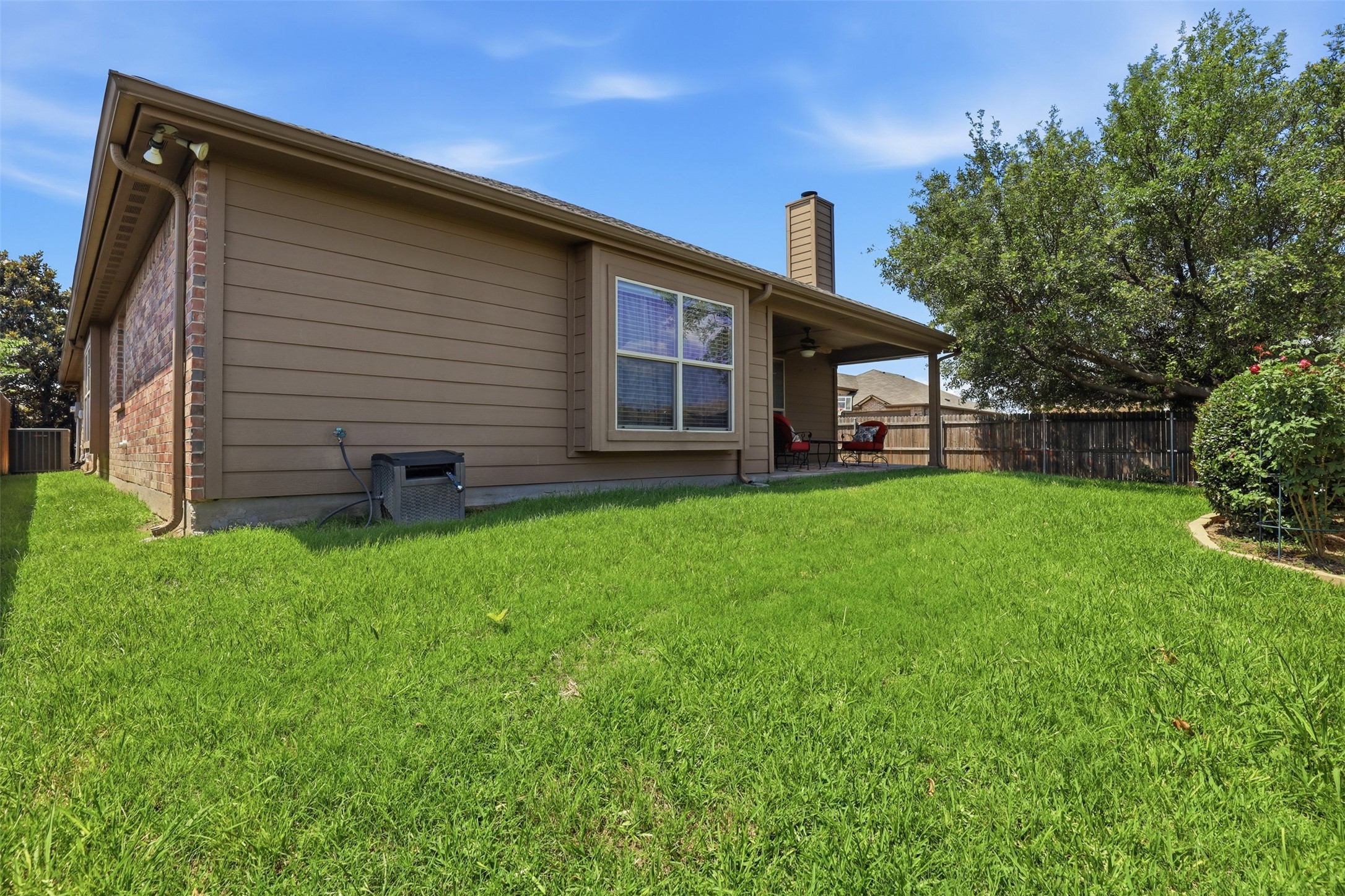 436 Millbrook Lane Fort Worth TX 76036