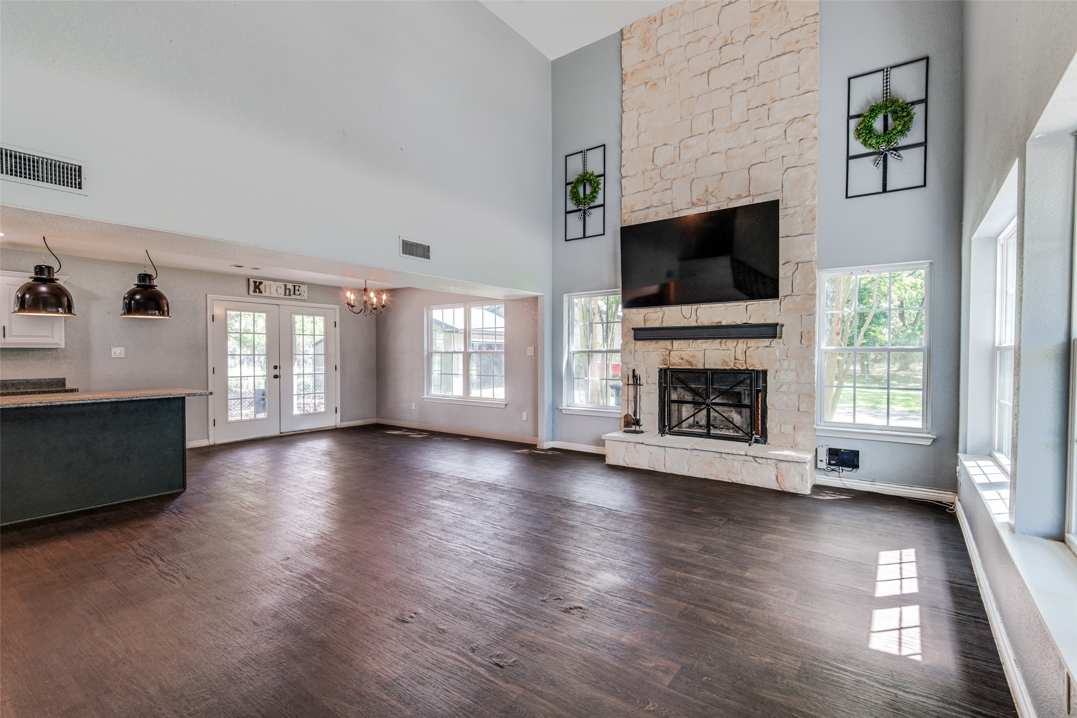 200 Lakeside Drive West Tawakoni TX 75474