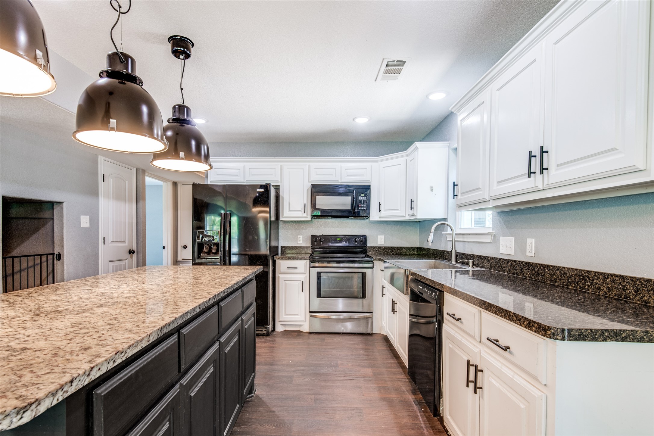 200 Lakeside Drive West Tawakoni TX 75474