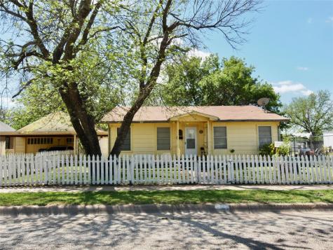 1110 Blewett Street Graham TX 76450