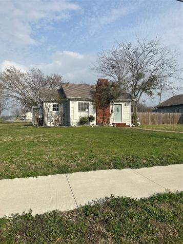 204 Howard Street Royse City TX 75189