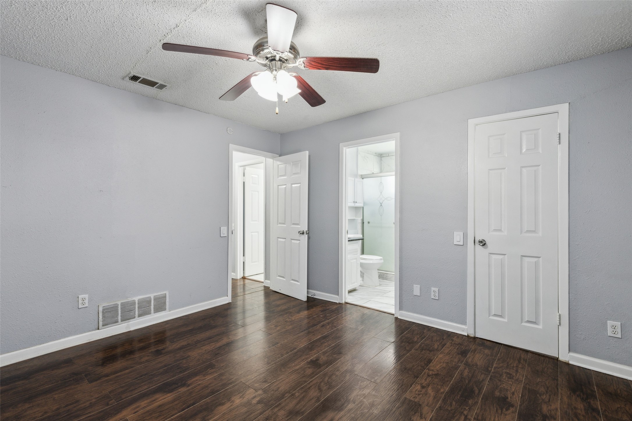 3303 Kensington Drive Mesquite TX 75150