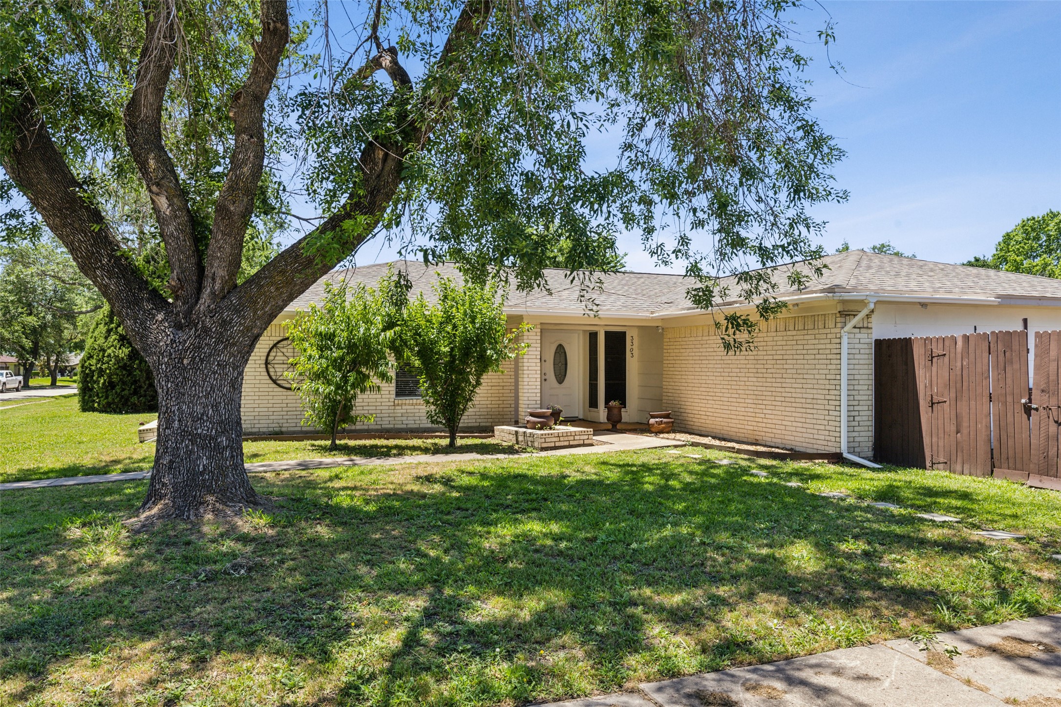 3303 Kensington Drive Mesquite TX 75150