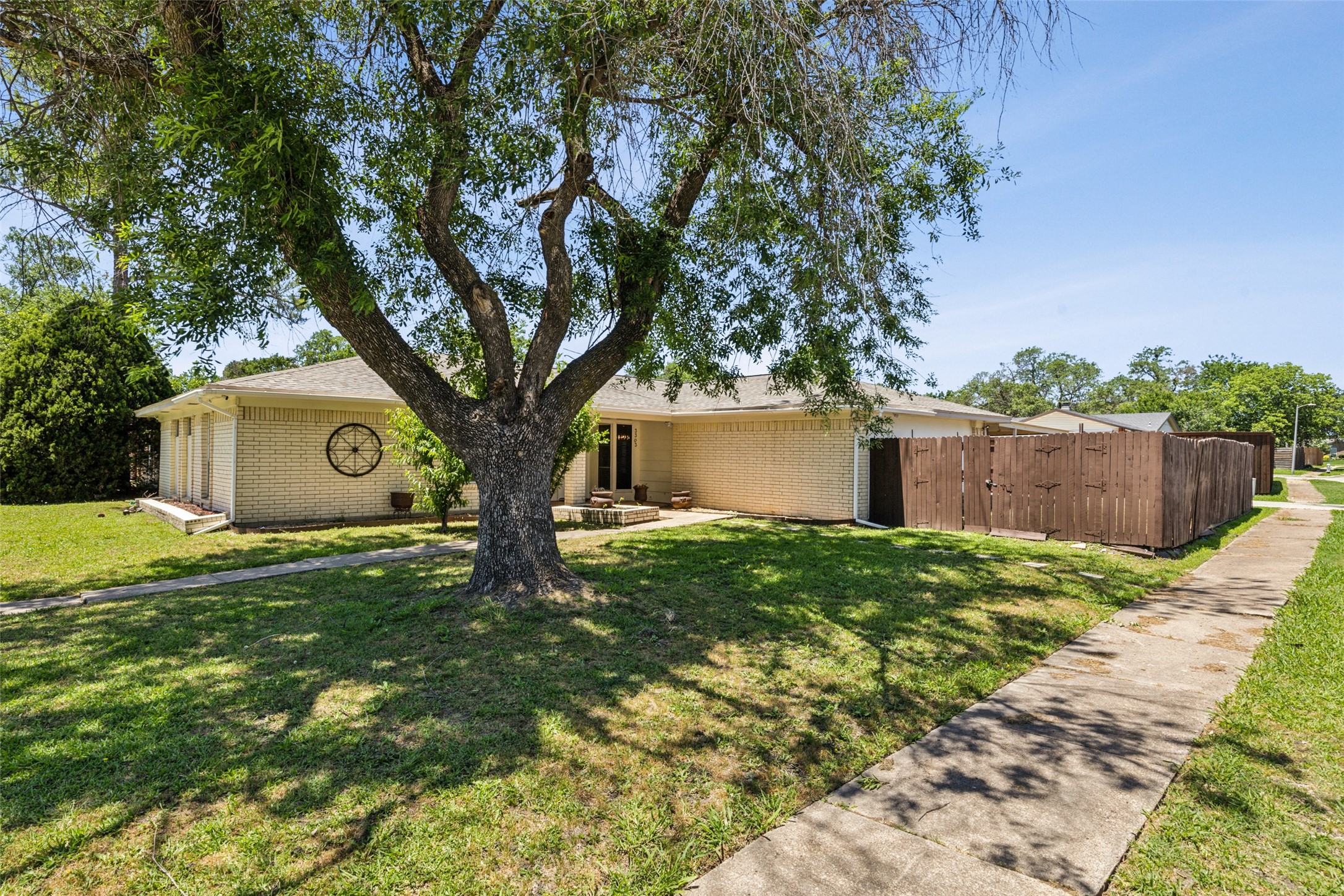 3303 Kensington Drive Mesquite TX 75150