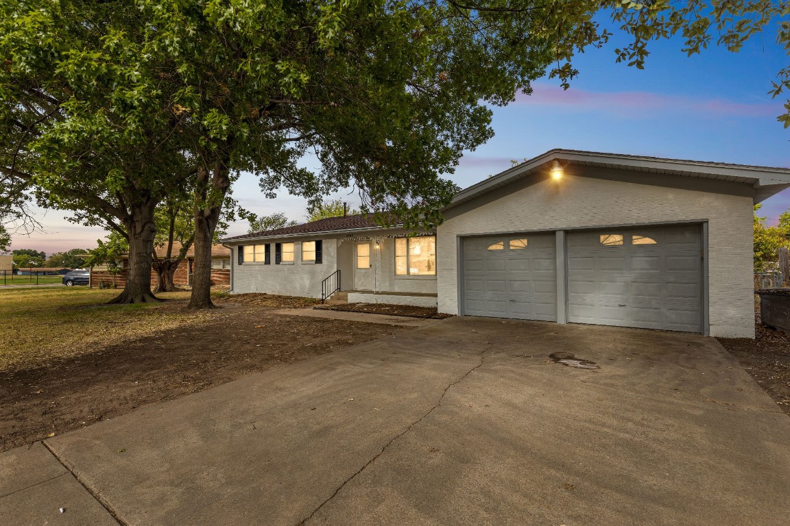 4905 Caton Drive North Richland Hills TX 76180