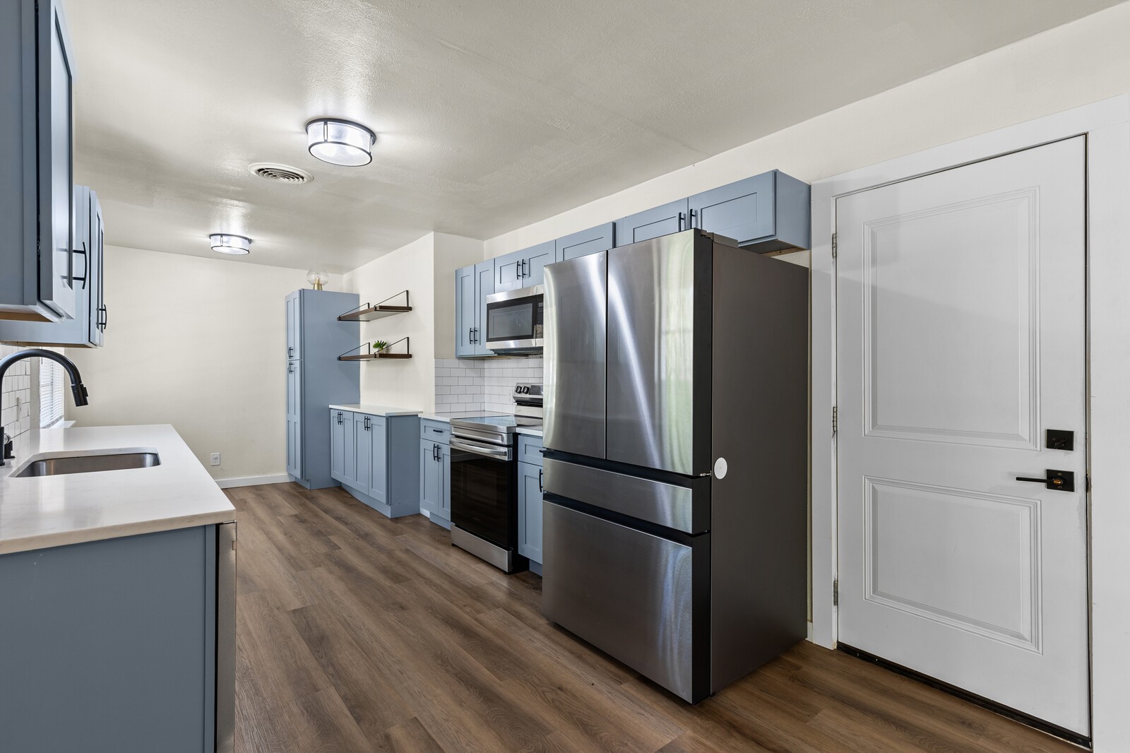322 S Barbara Lacy Lakeview TX 76705