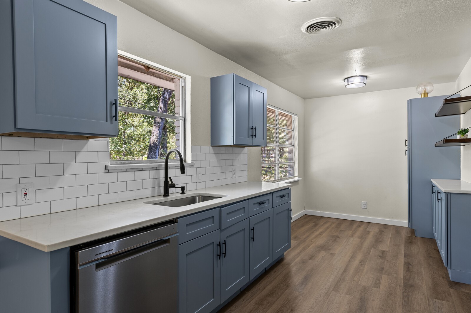 322 S Barbara Lacy Lakeview TX 76705