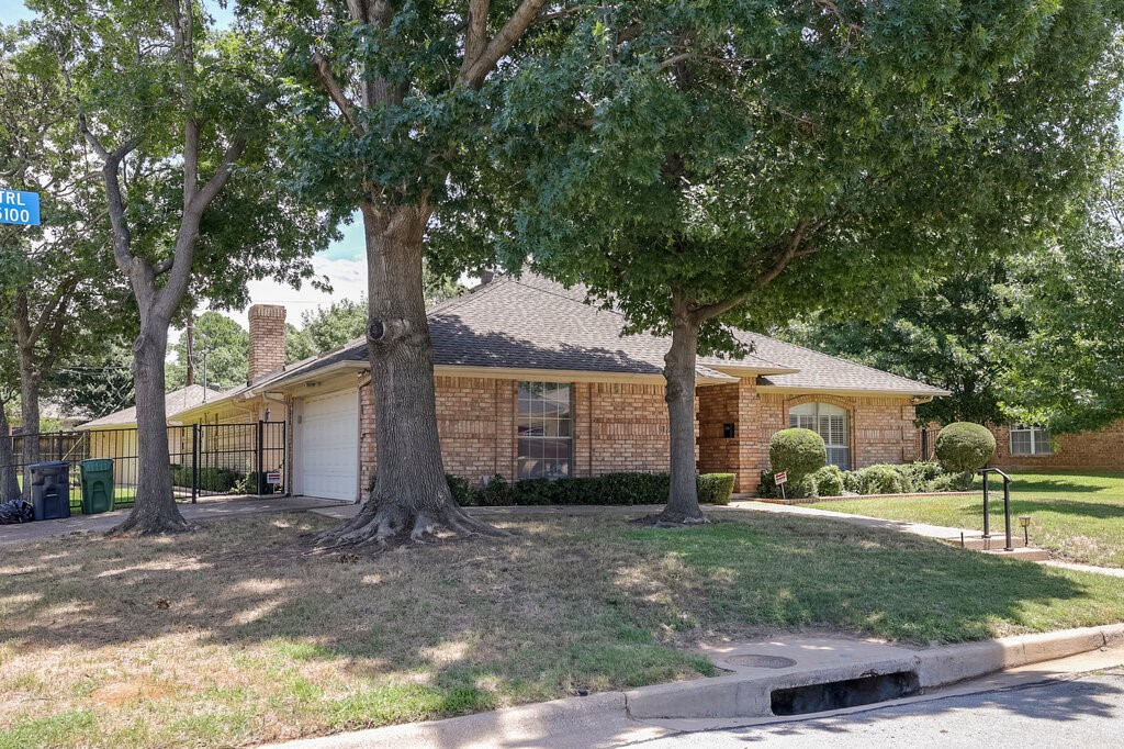 5125 Conchos Trail Arlington TX 76017