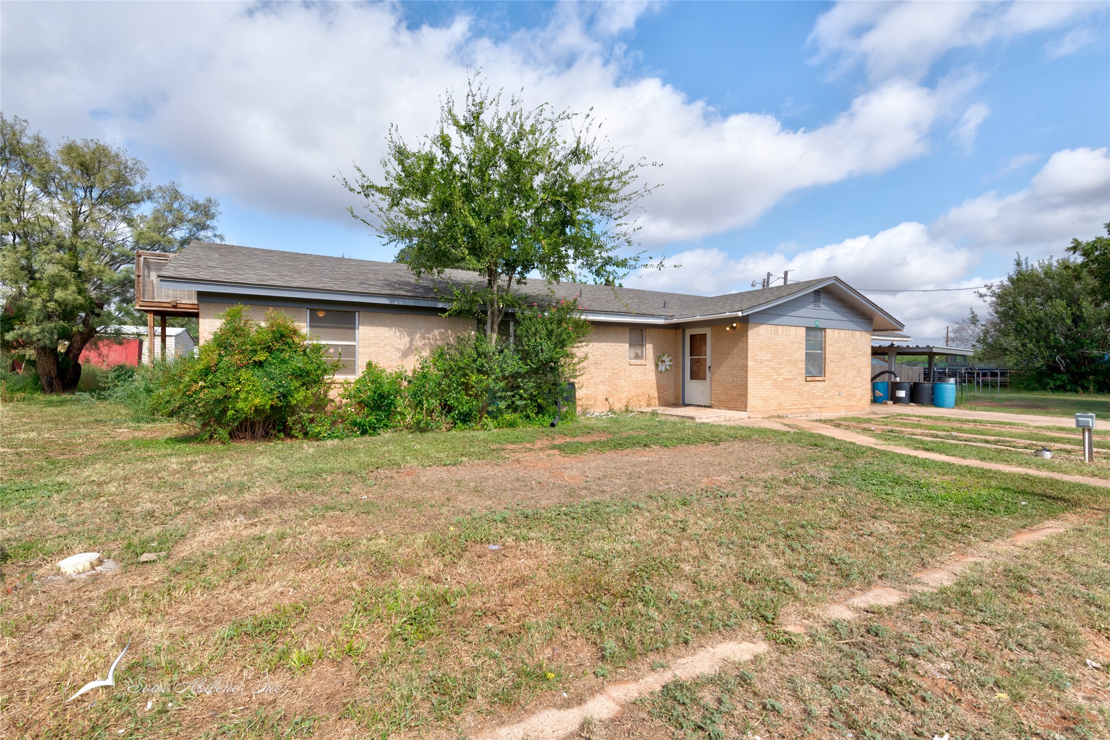 218 N Oak Street Trent TX 79561