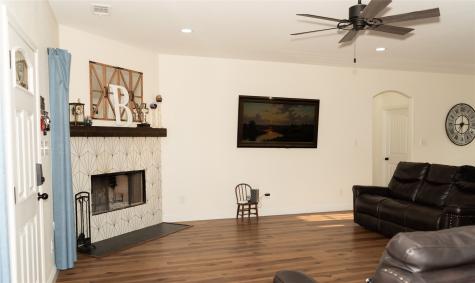 10609 County Road 913 Godley TX 76044