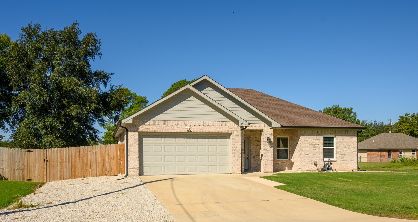 120 Deep Cove Drive Trinidad TX 75163