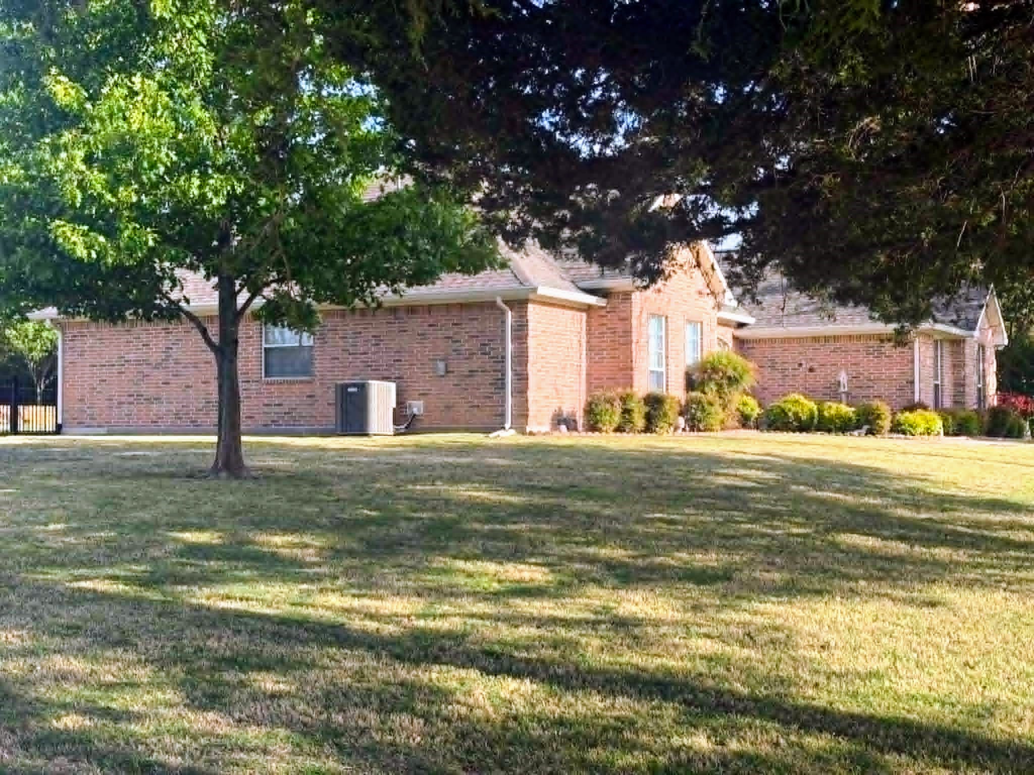 446 Lopez Drive Sherman TX 75090