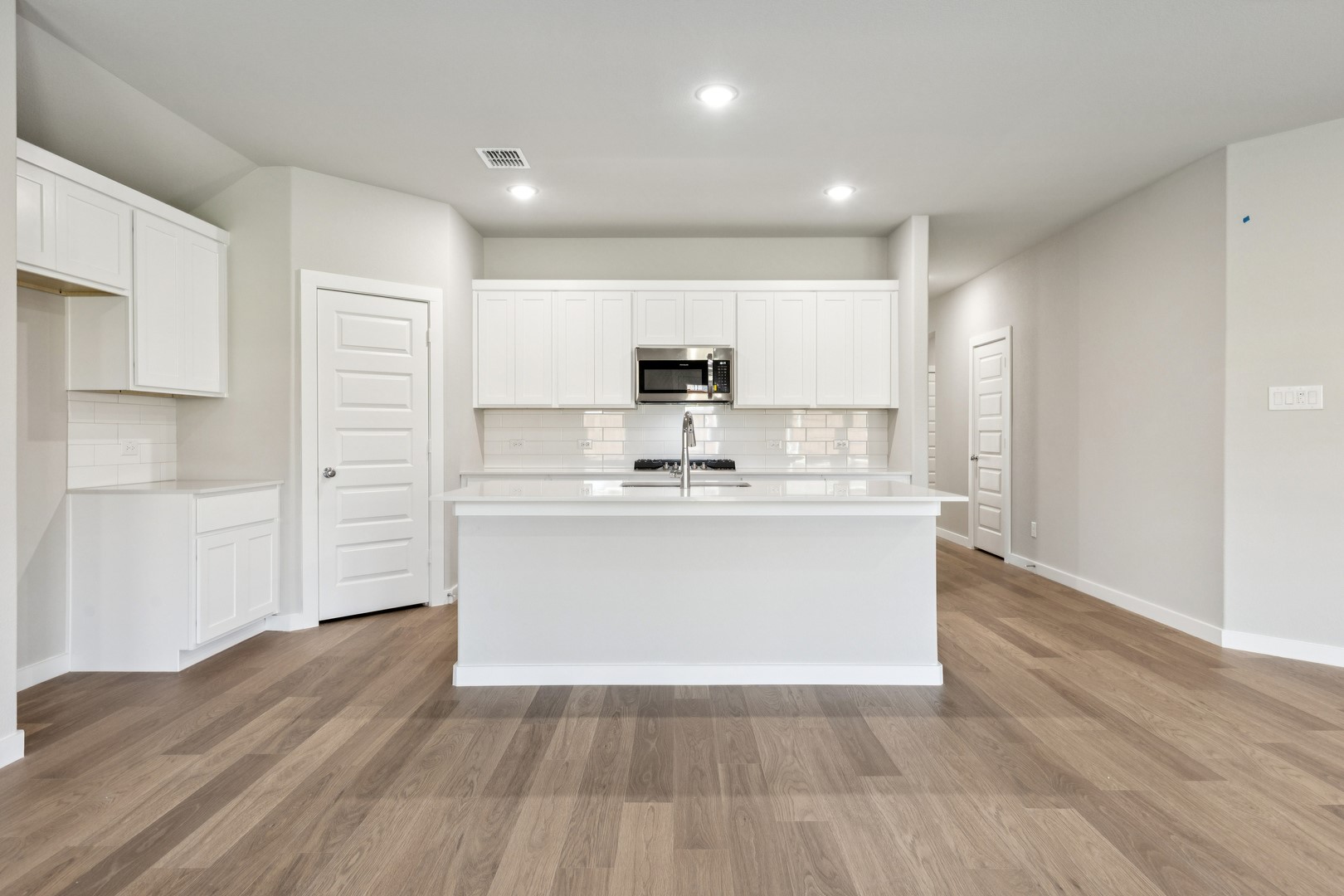 753 Lyft Lane Aledo TX 76008