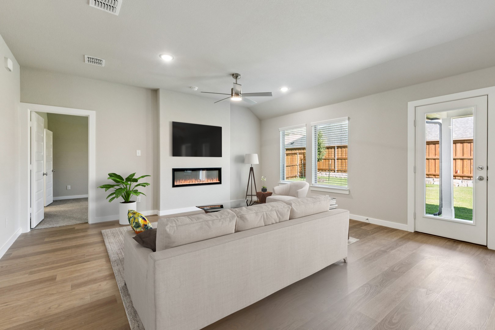 753 Lyft Lane Aledo TX 76008