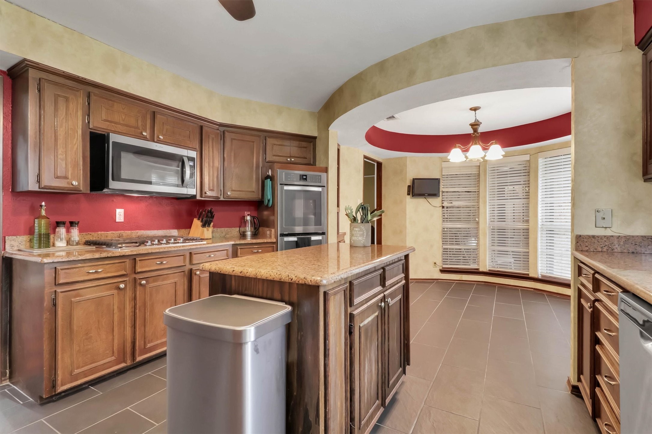 1414 British Boulevard Grand Prairie TX 75050