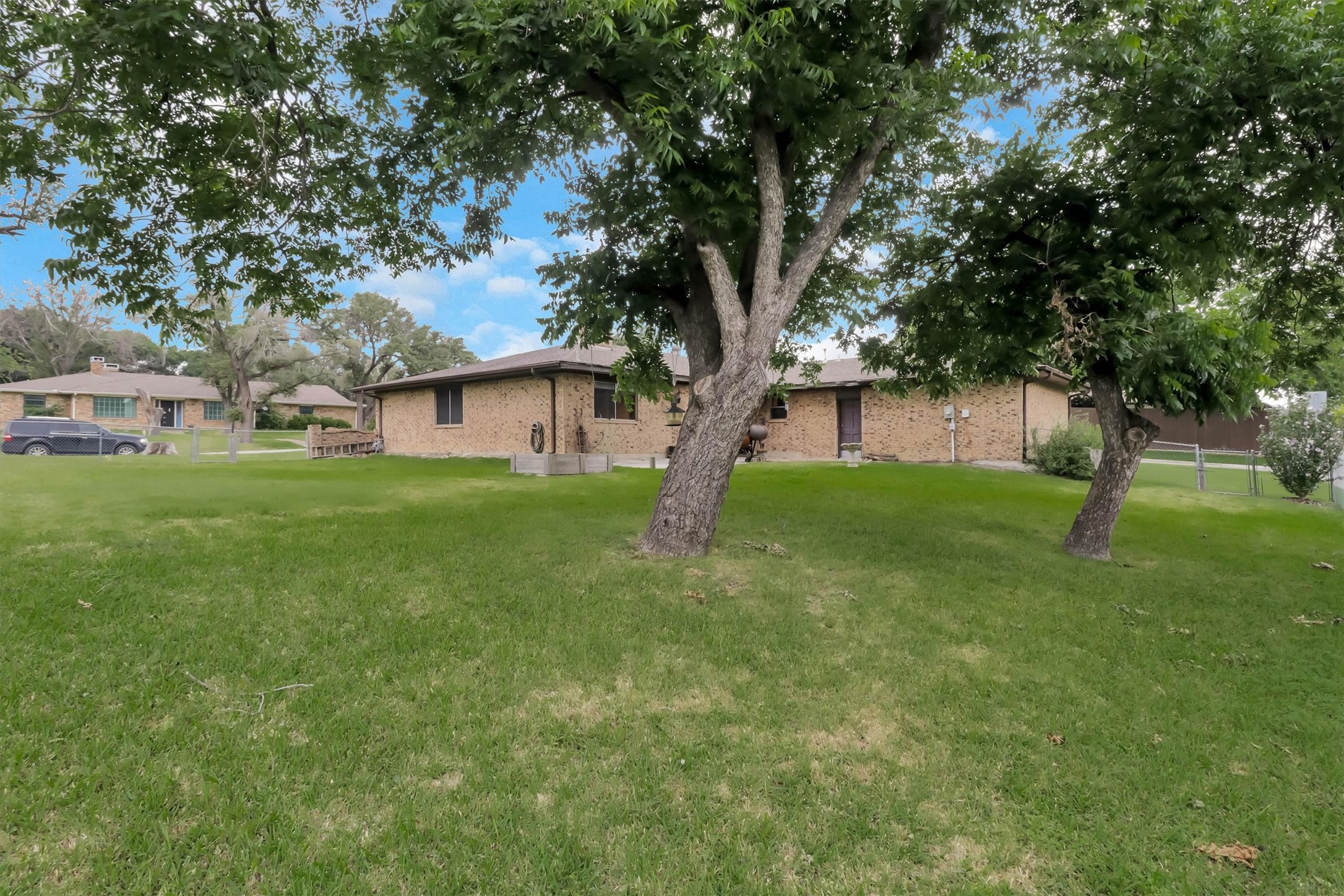 1414 British Boulevard Grand Prairie TX 75050