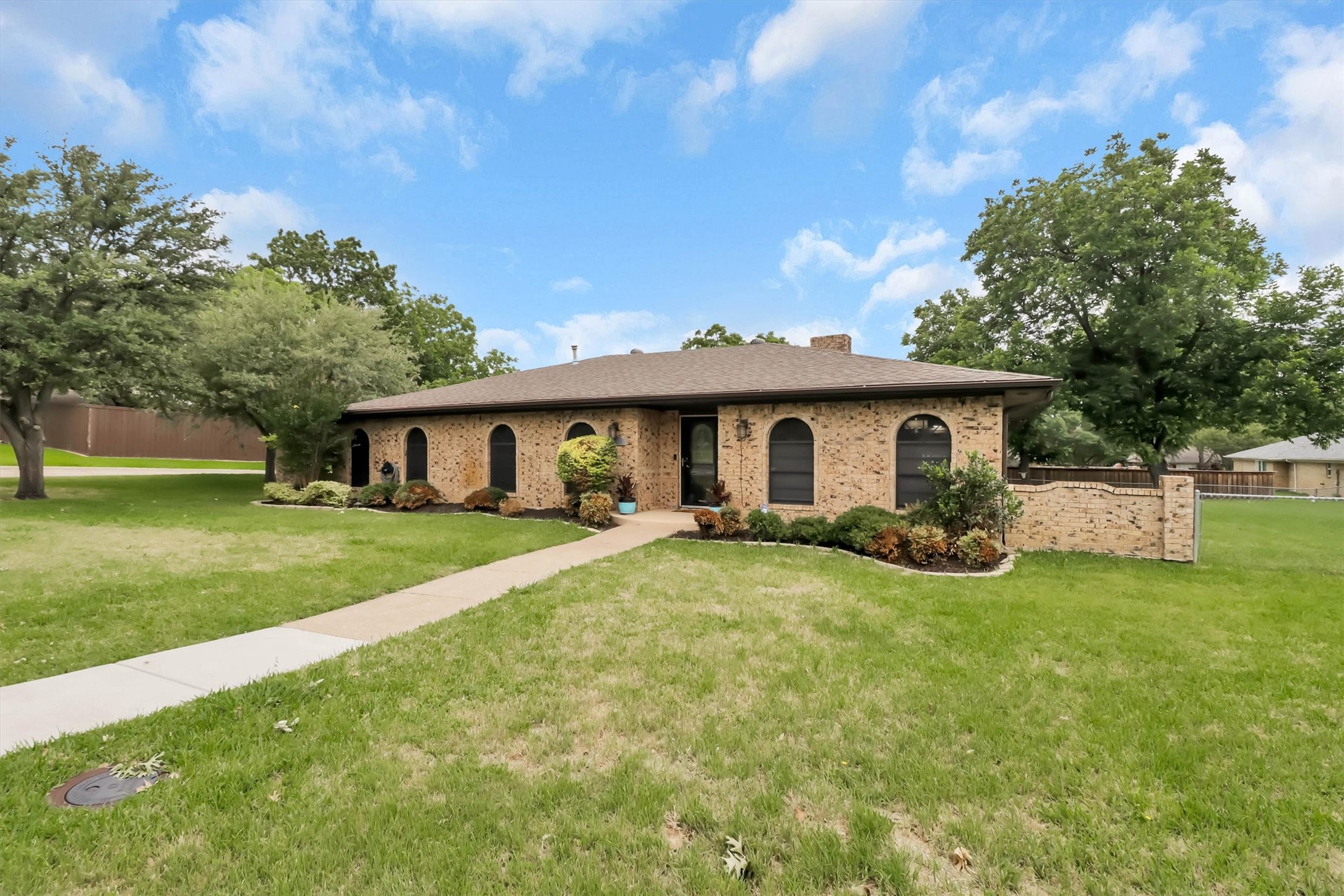 1414 British Boulevard Grand Prairie TX 75050