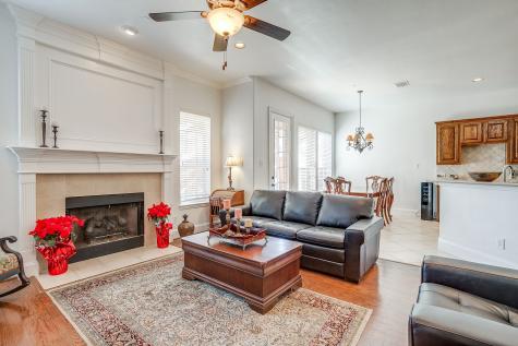 8216 Dogwood Lane Irving TX 75063