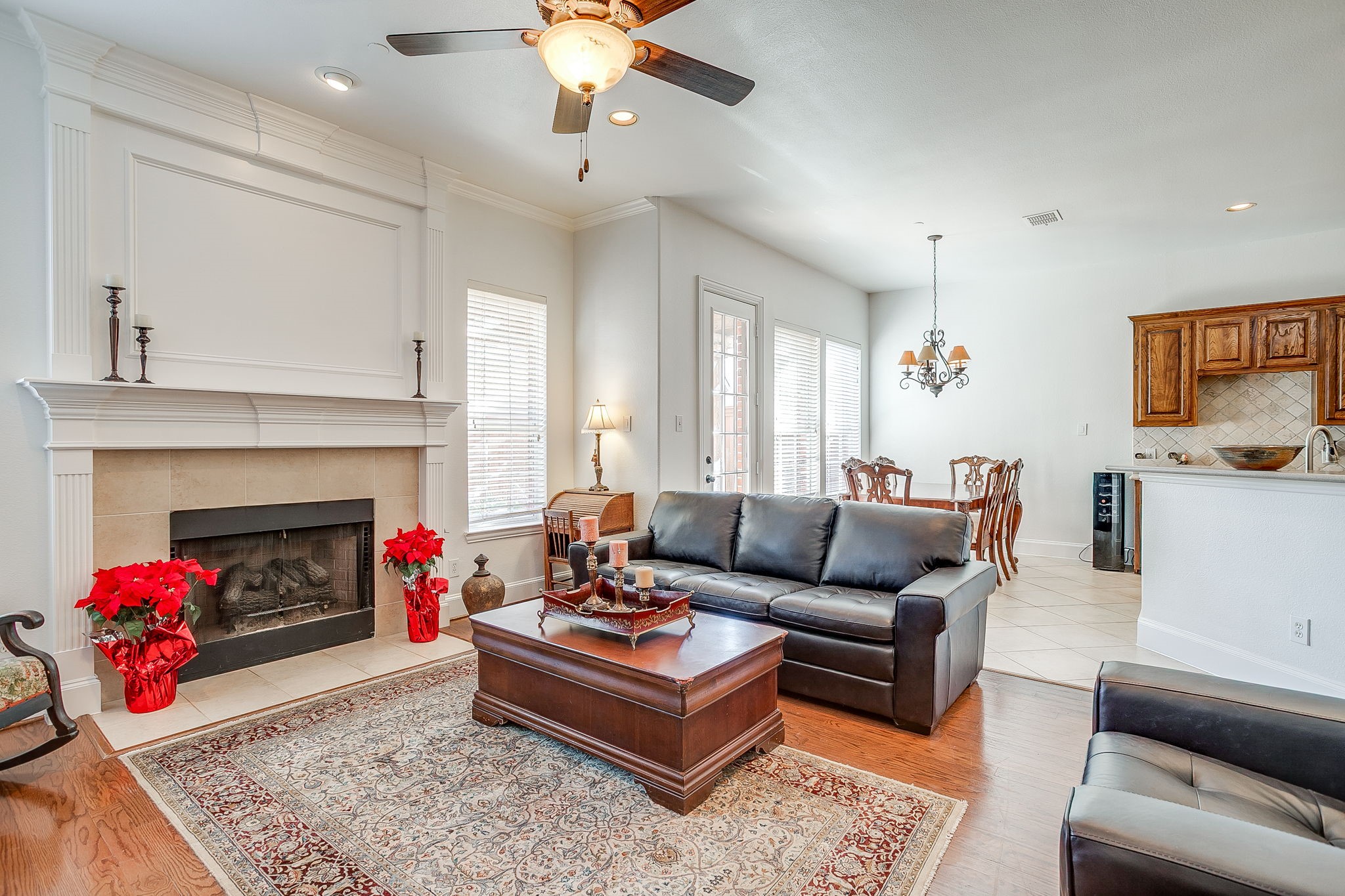 8216 Dogwood Lane Irving TX 75063