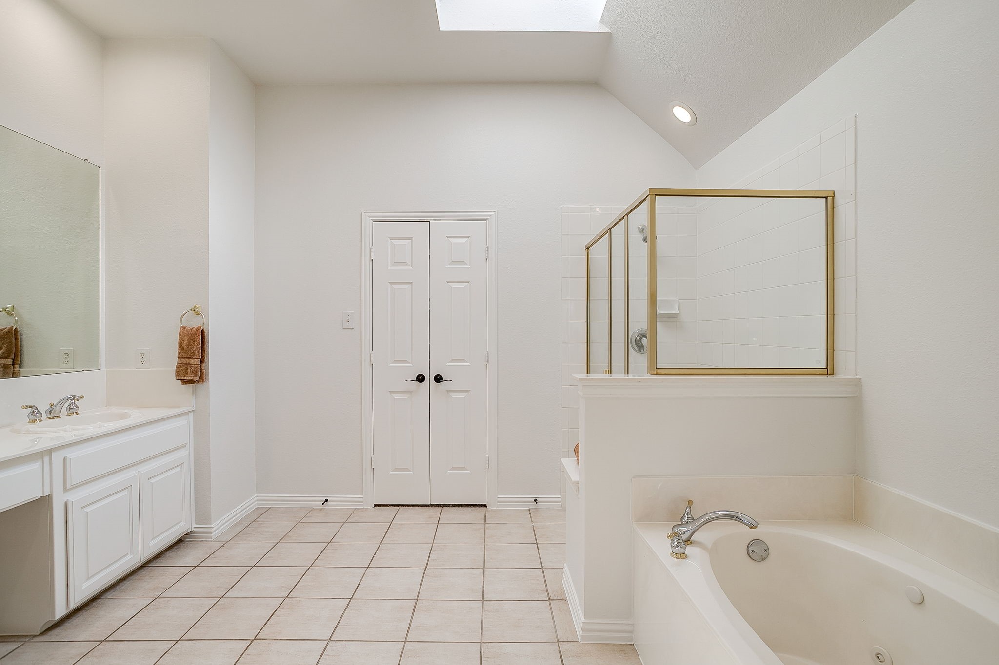 8216 Dogwood Lane Irving TX 75063
