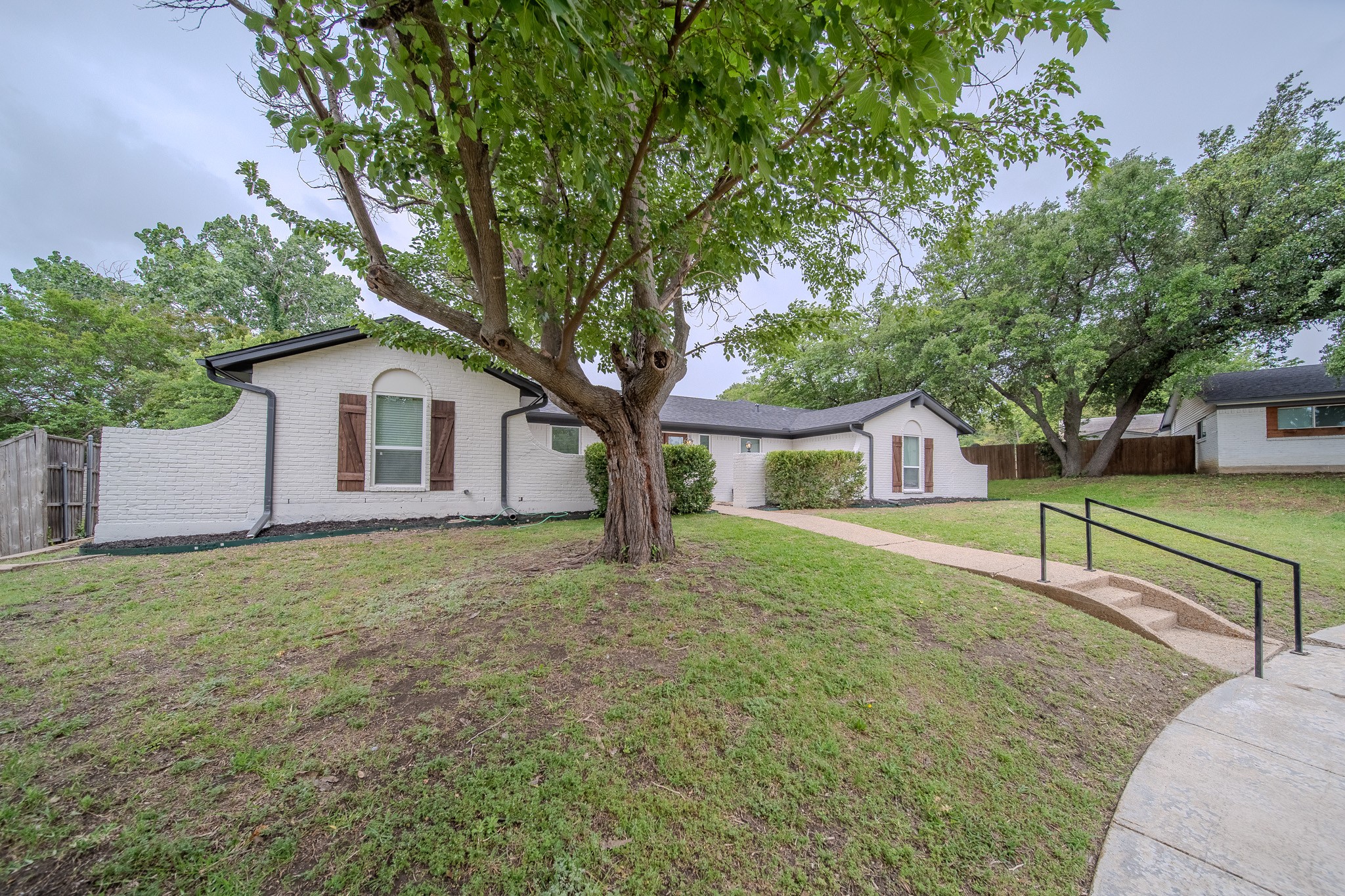 3505 Shady Brook Circle Garland TX 75043