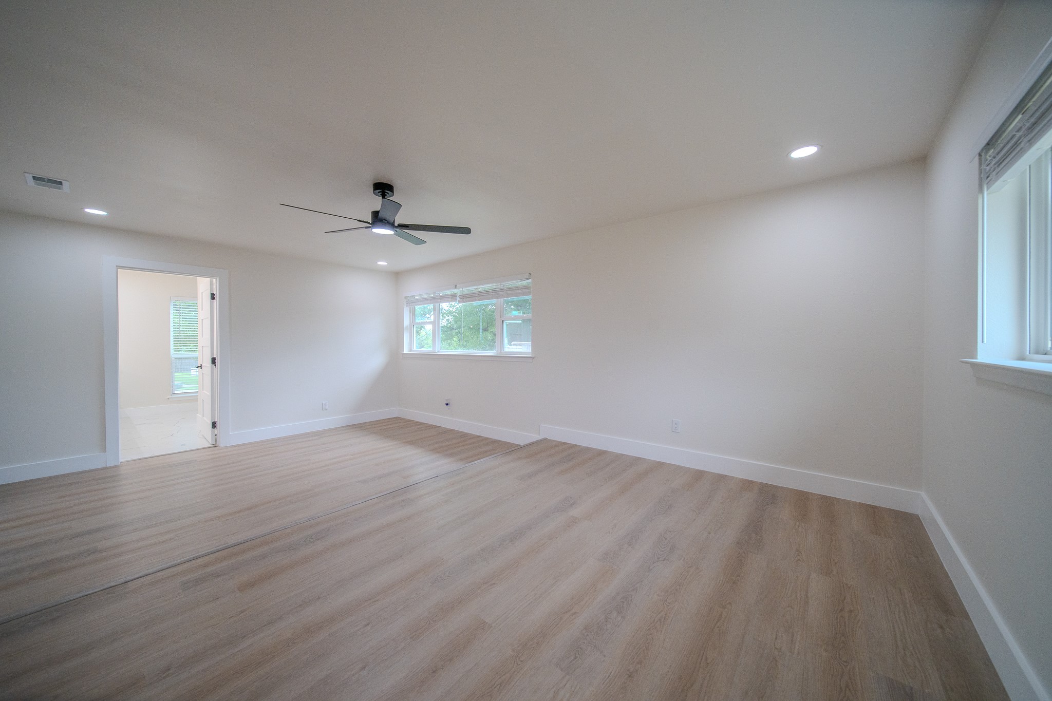 3505 Shady Brook Circle Garland TX 75043