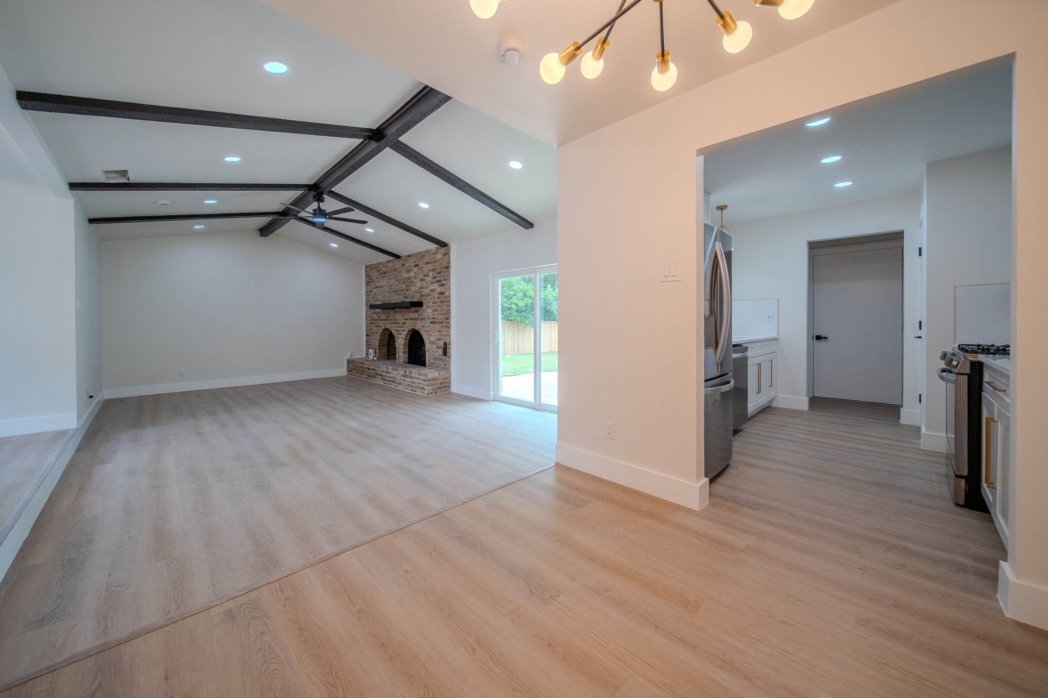 3505 Shady Brook Circle Garland TX 75043