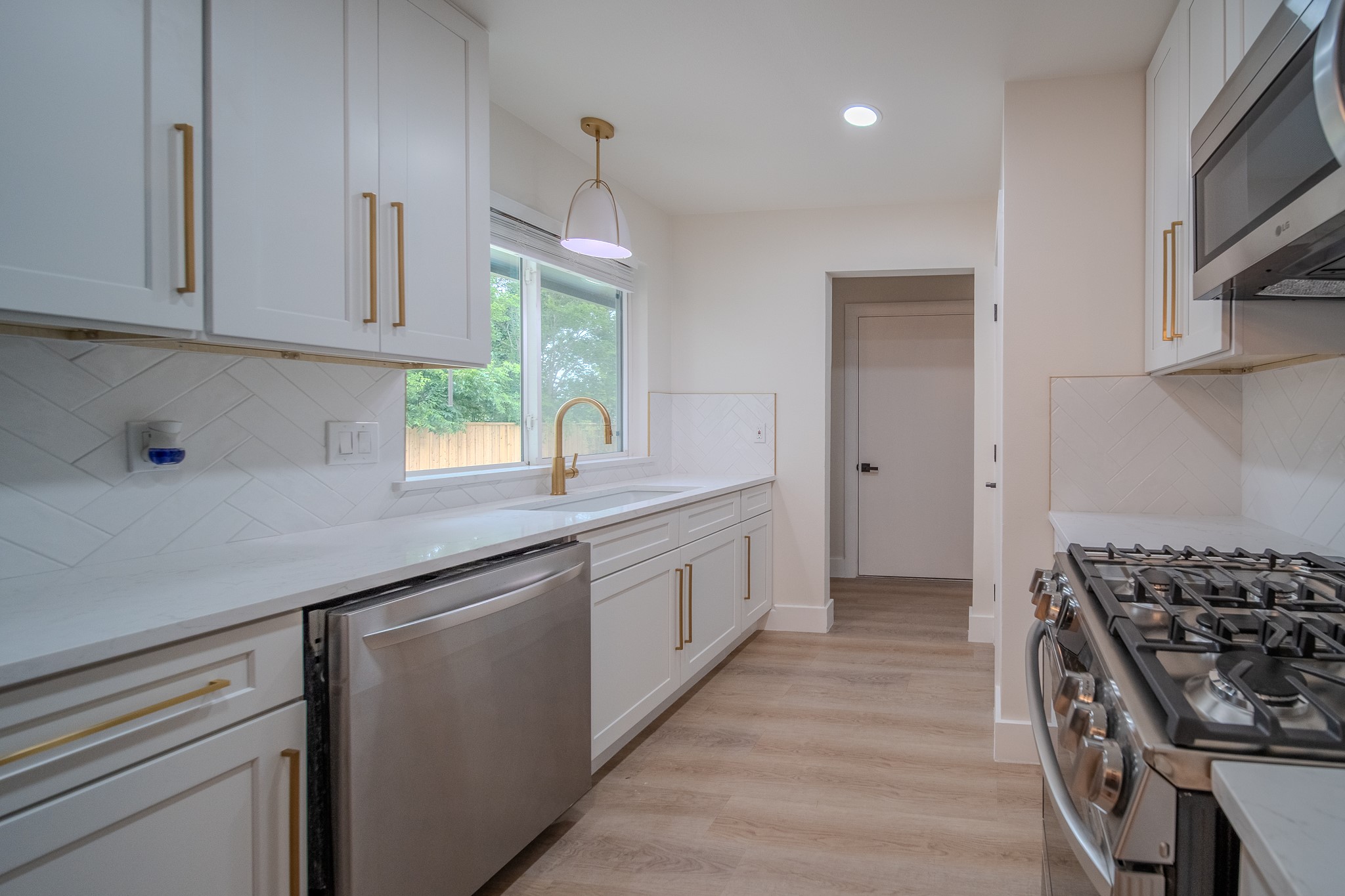 3505 Shady Brook Circle Garland TX 75043