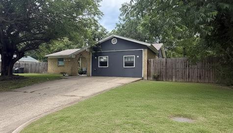 1204 Thannisch Court Arlington TX 76011