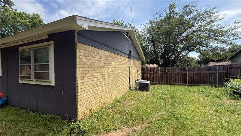 1204 Thannisch Court Arlington TX 76011