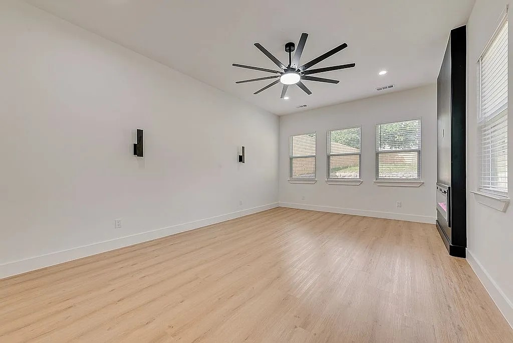 2311 Fatima Avenue Dallas TX 75241