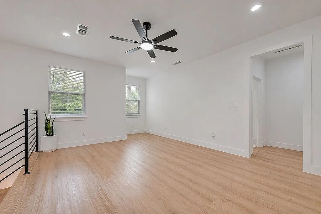 2311 Fatima Avenue Dallas TX 75241