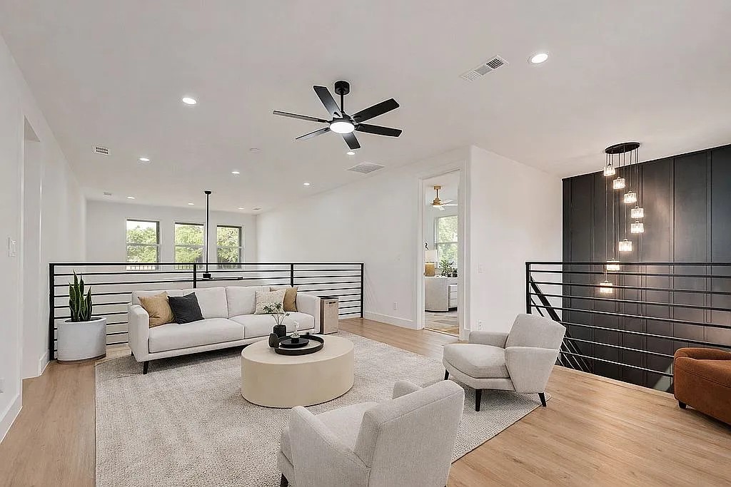 2311 Fatima Avenue Dallas TX 75241