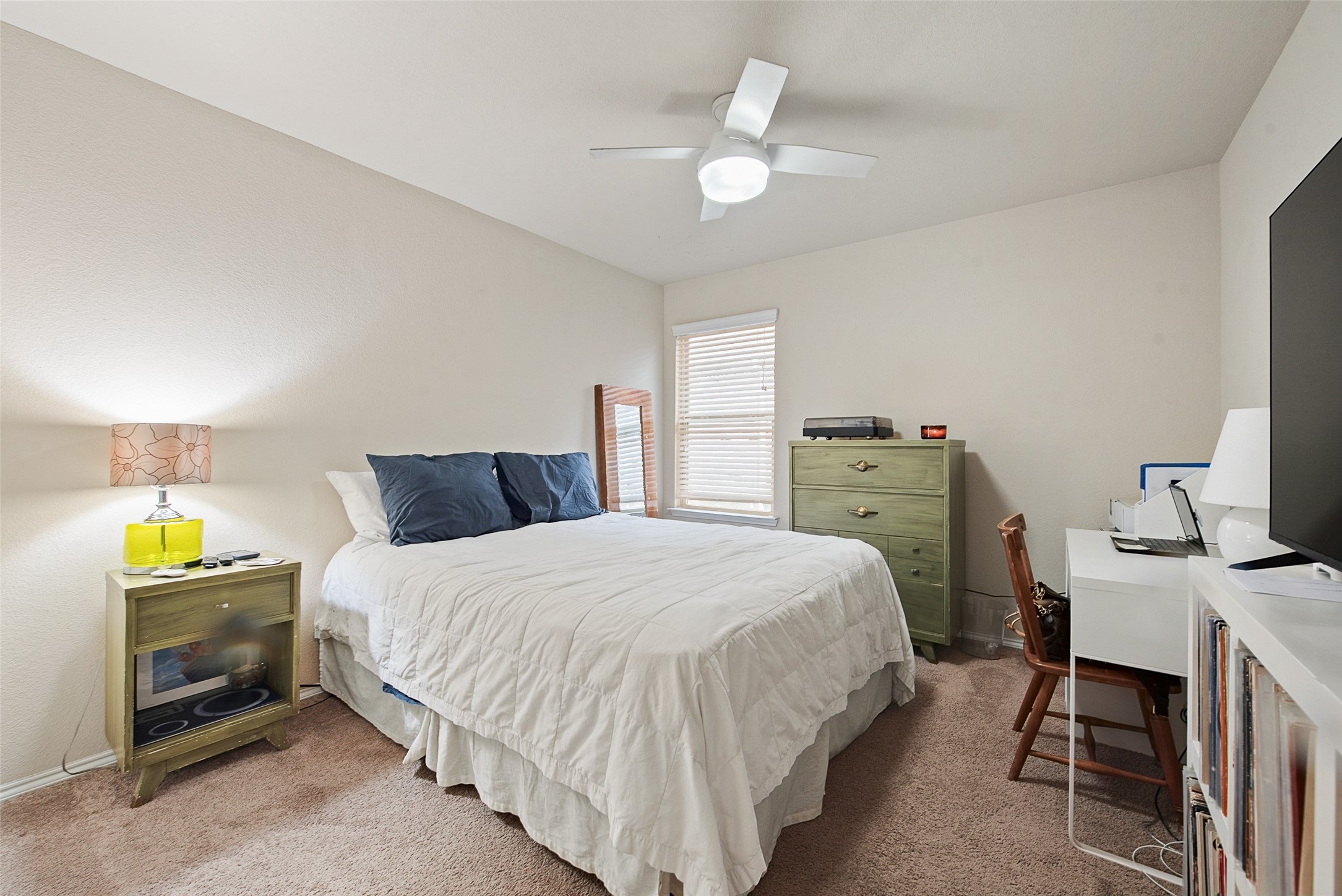 8221 Black Hills Trail Aubrey TX 76227