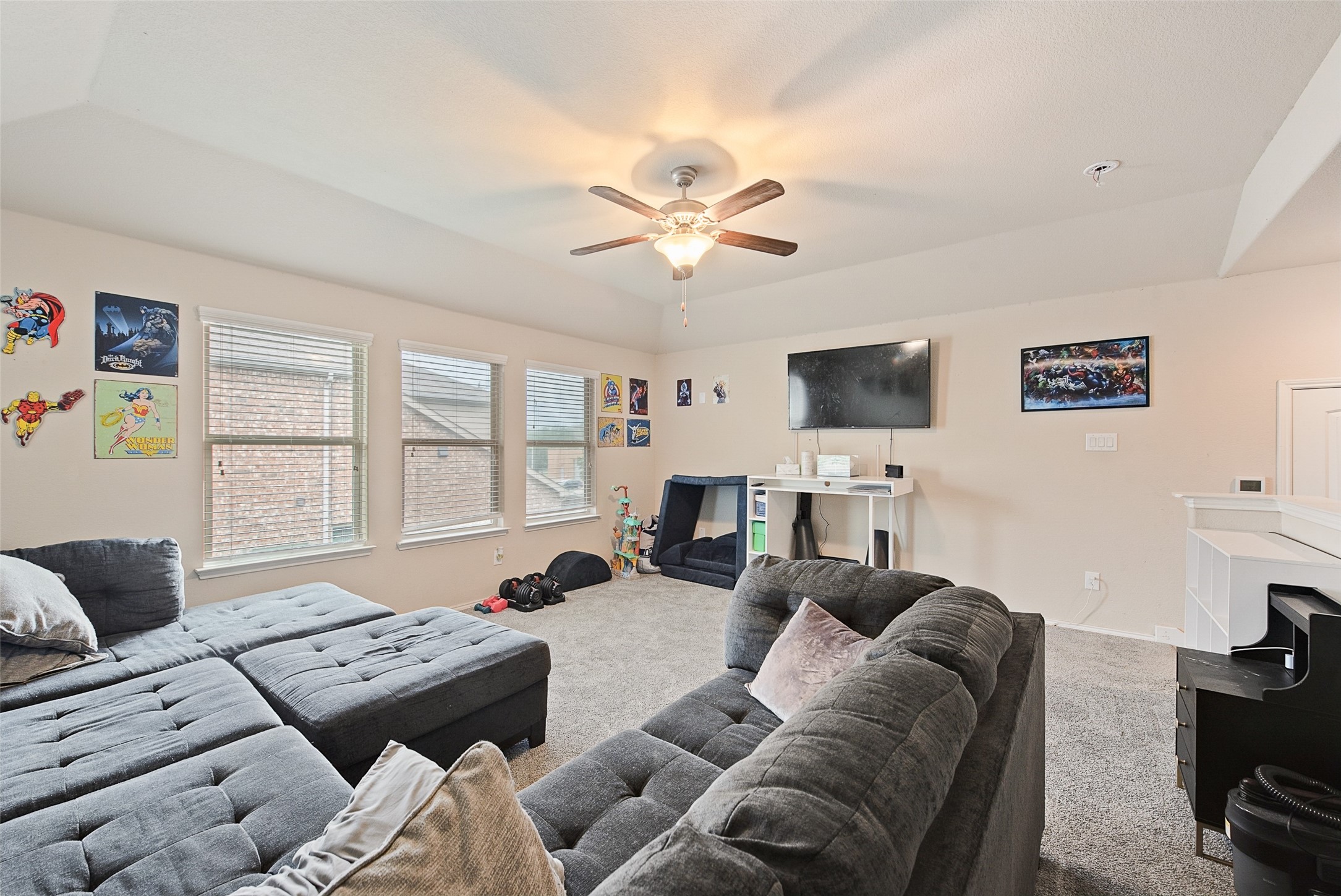 8221 Black Hills Trail Aubrey TX 76227