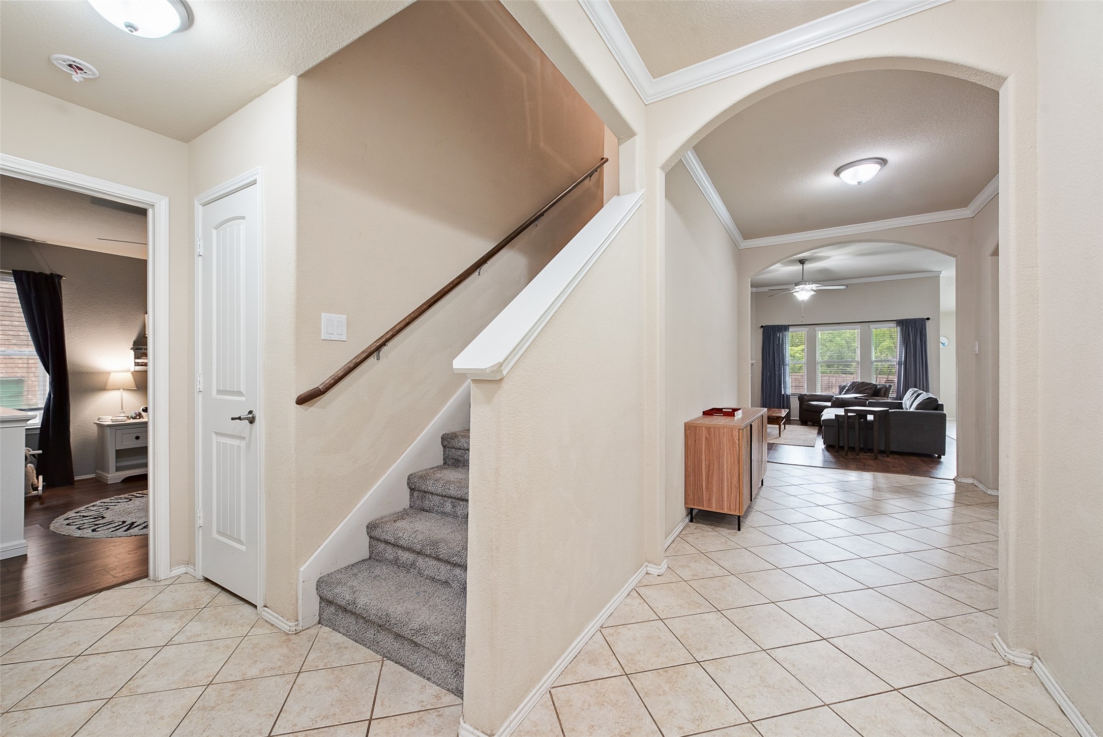 8221 Black Hills Trail Aubrey TX 76227