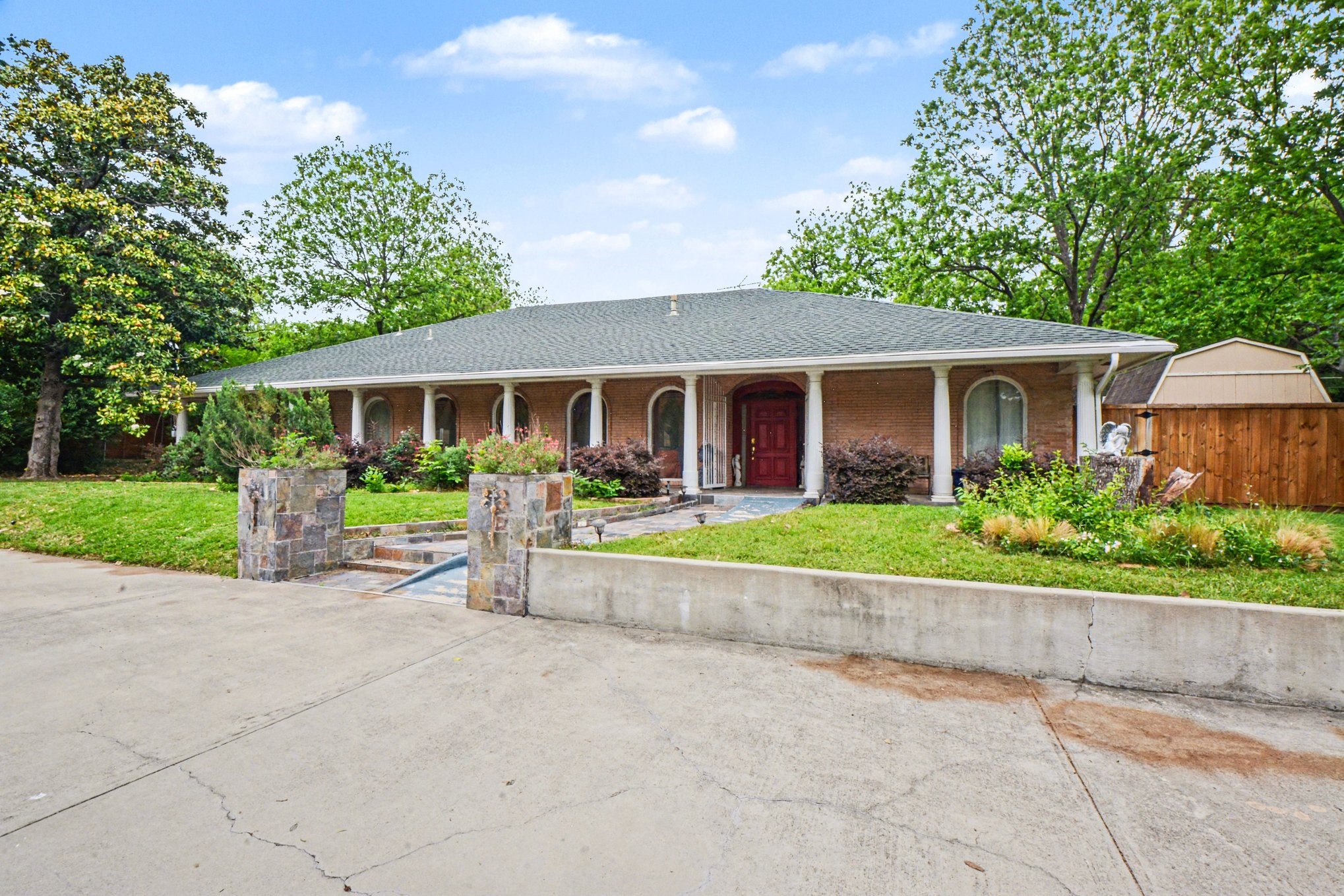 14140 Hillcrest Road Dallas TX 75254