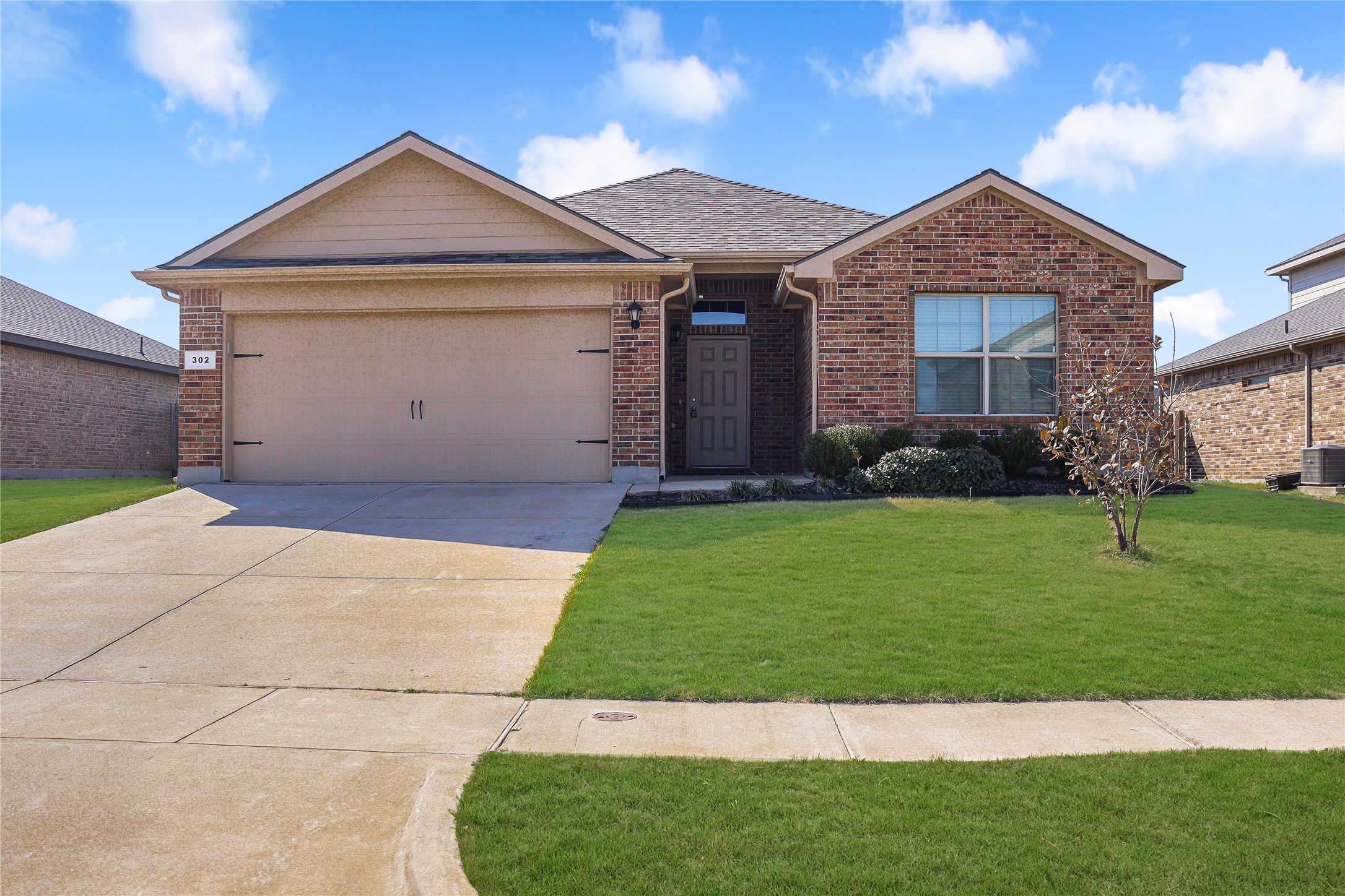 302 Triple Crown Lane Ponder TX 76259