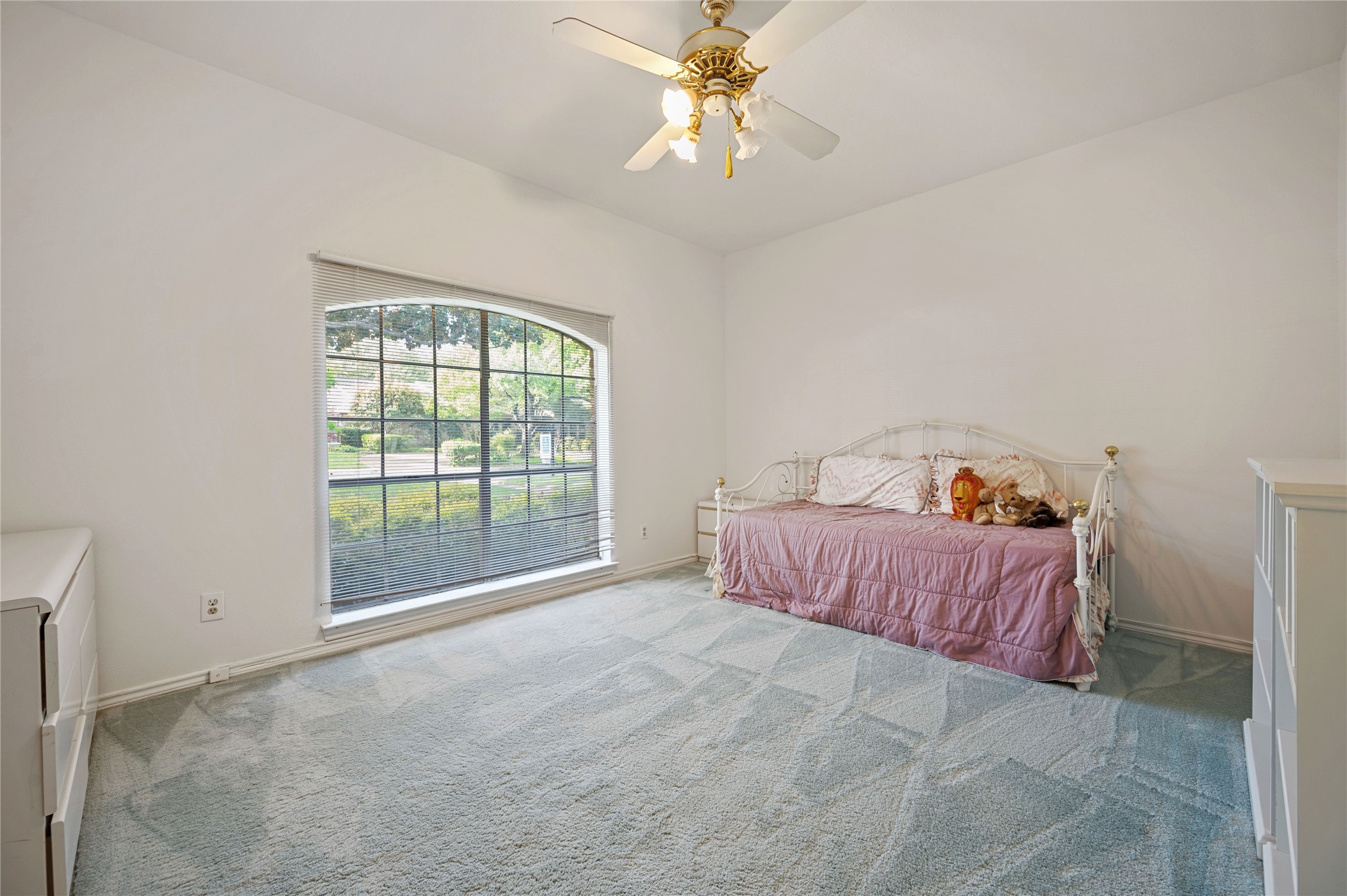 17209 Graystone Drive Dallas TX 75248