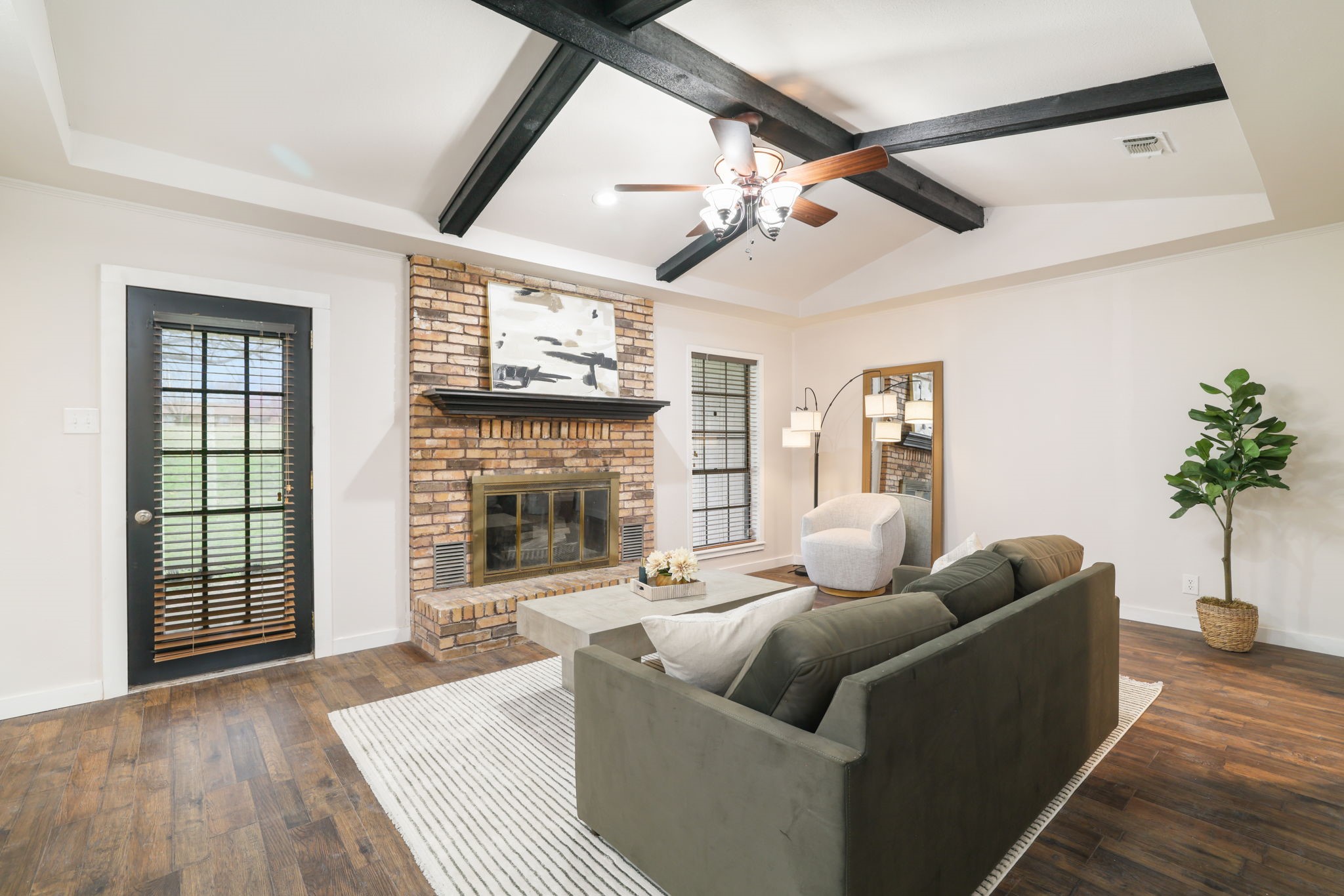 105 Kelsoe Drive Sherman TX 75090