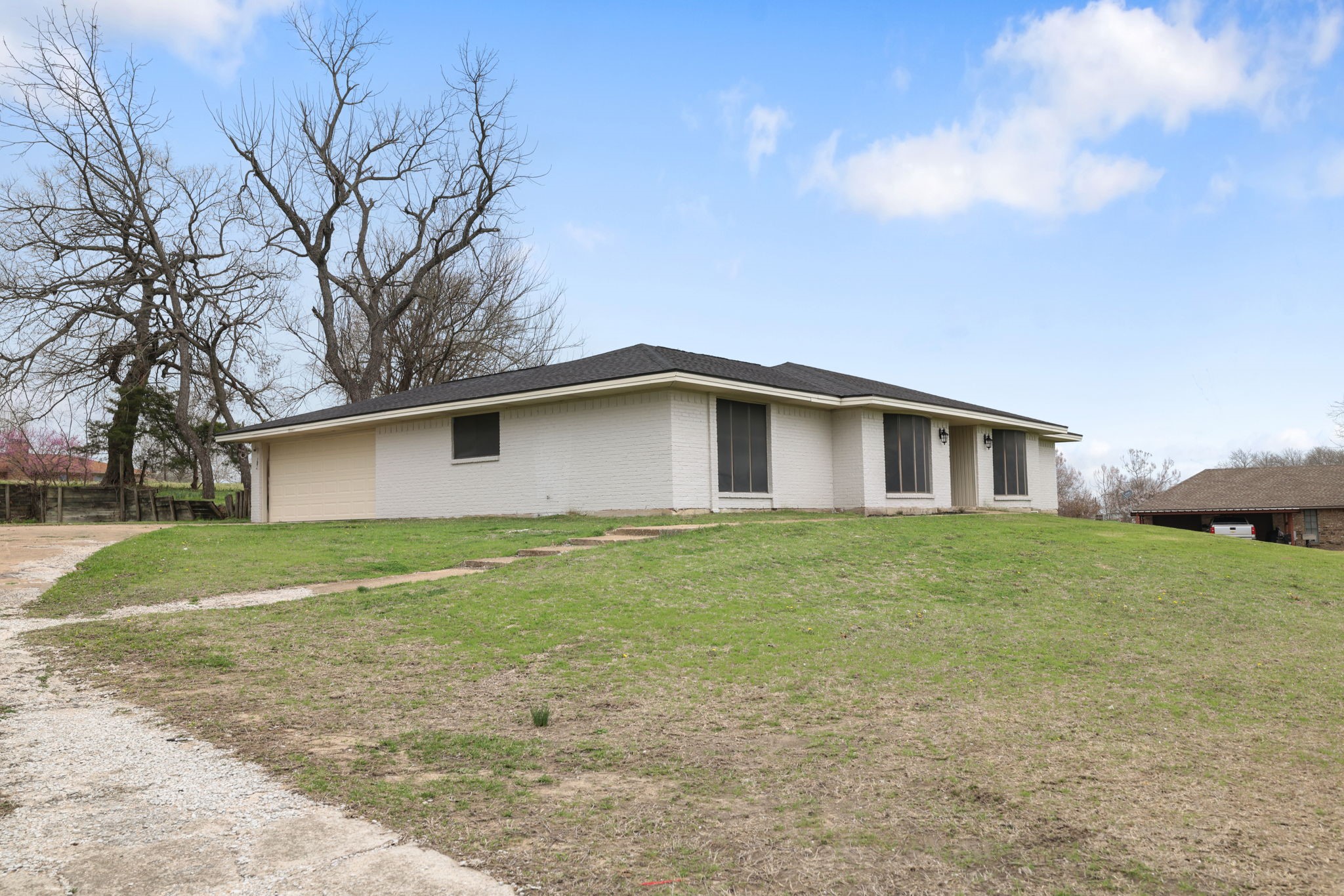 105 Kelsoe Drive Sherman TX 75090