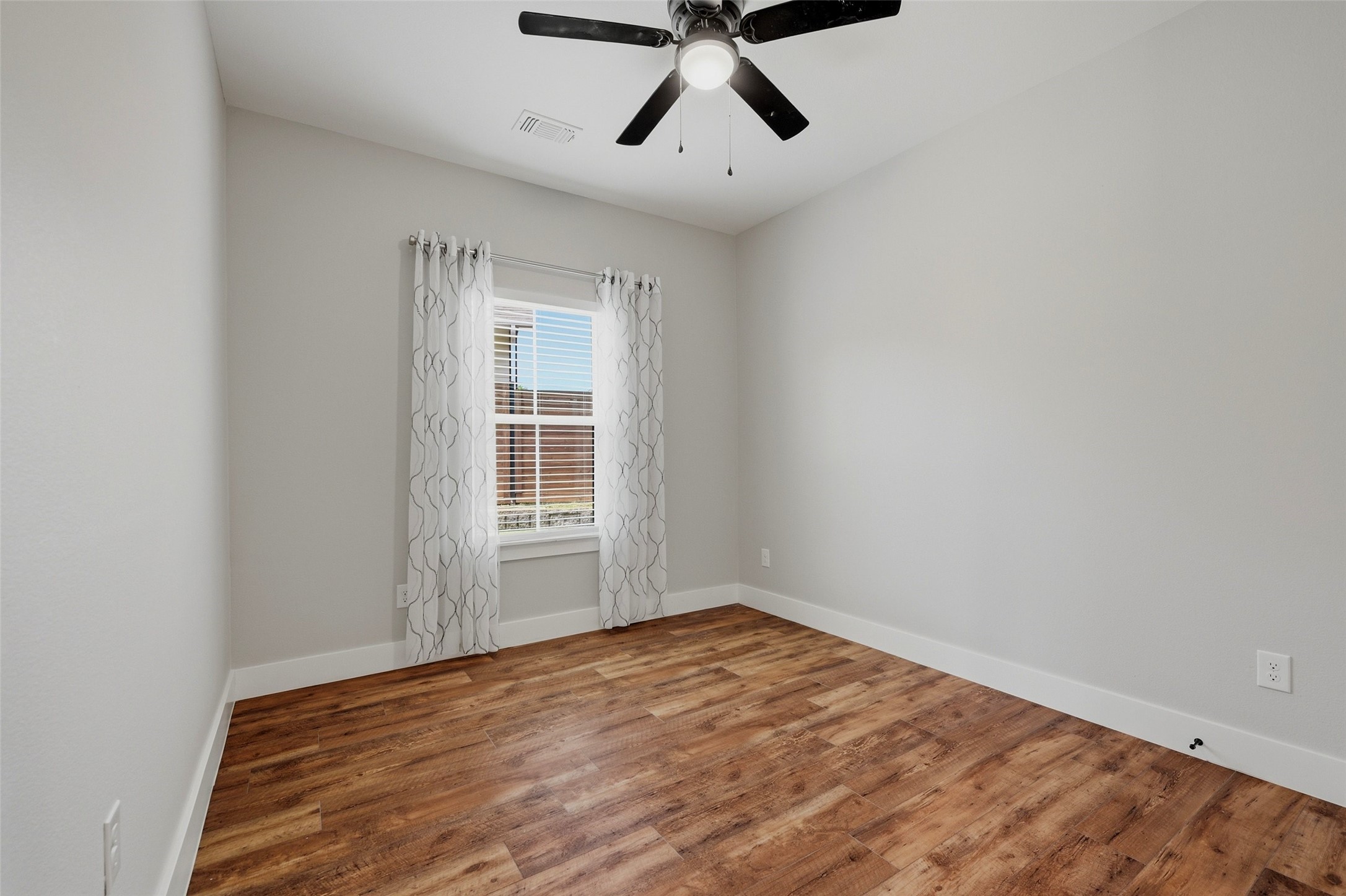 4919 Dry Creek Sherman TX 75092