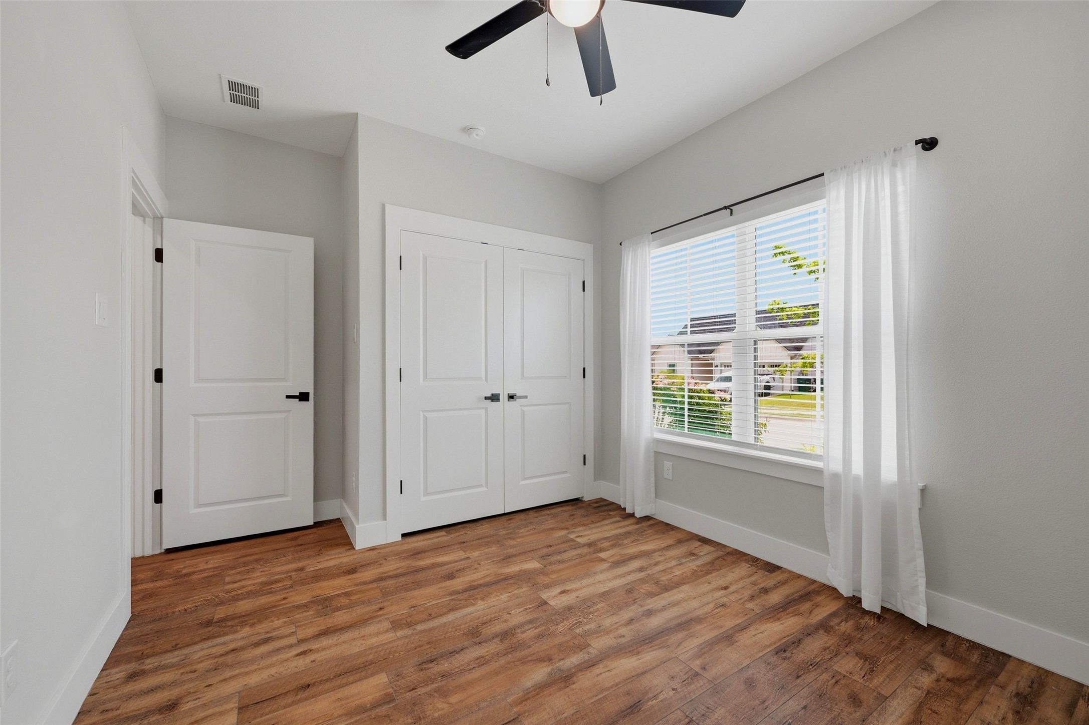 4919 Dry Creek Sherman TX 75092