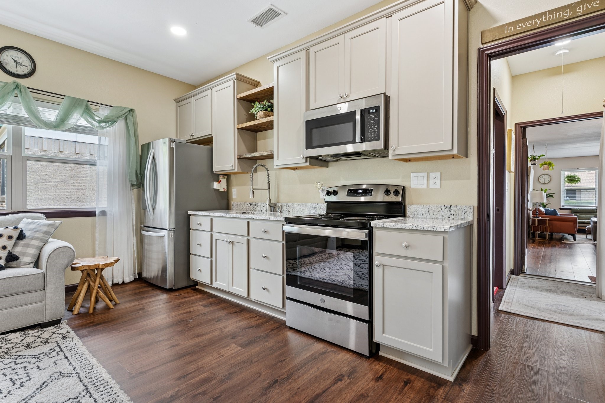 717 Forest Ridge Drive Garland TX 75042