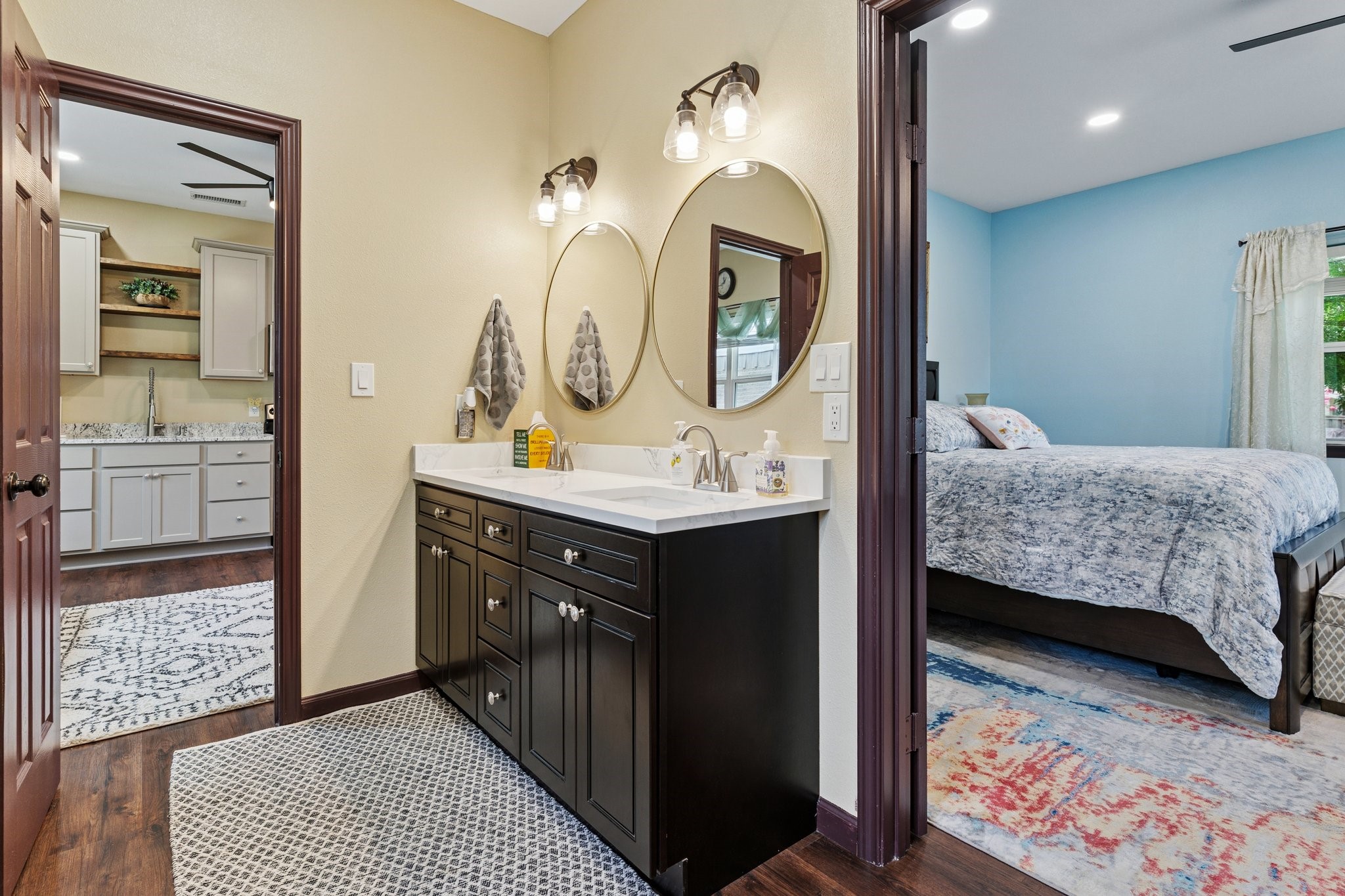 717 Forest Ridge Drive Garland TX 75042