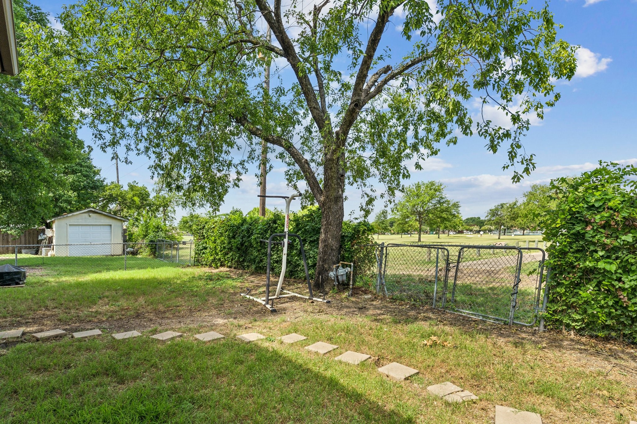 717 Forest Ridge Drive Garland TX 75042